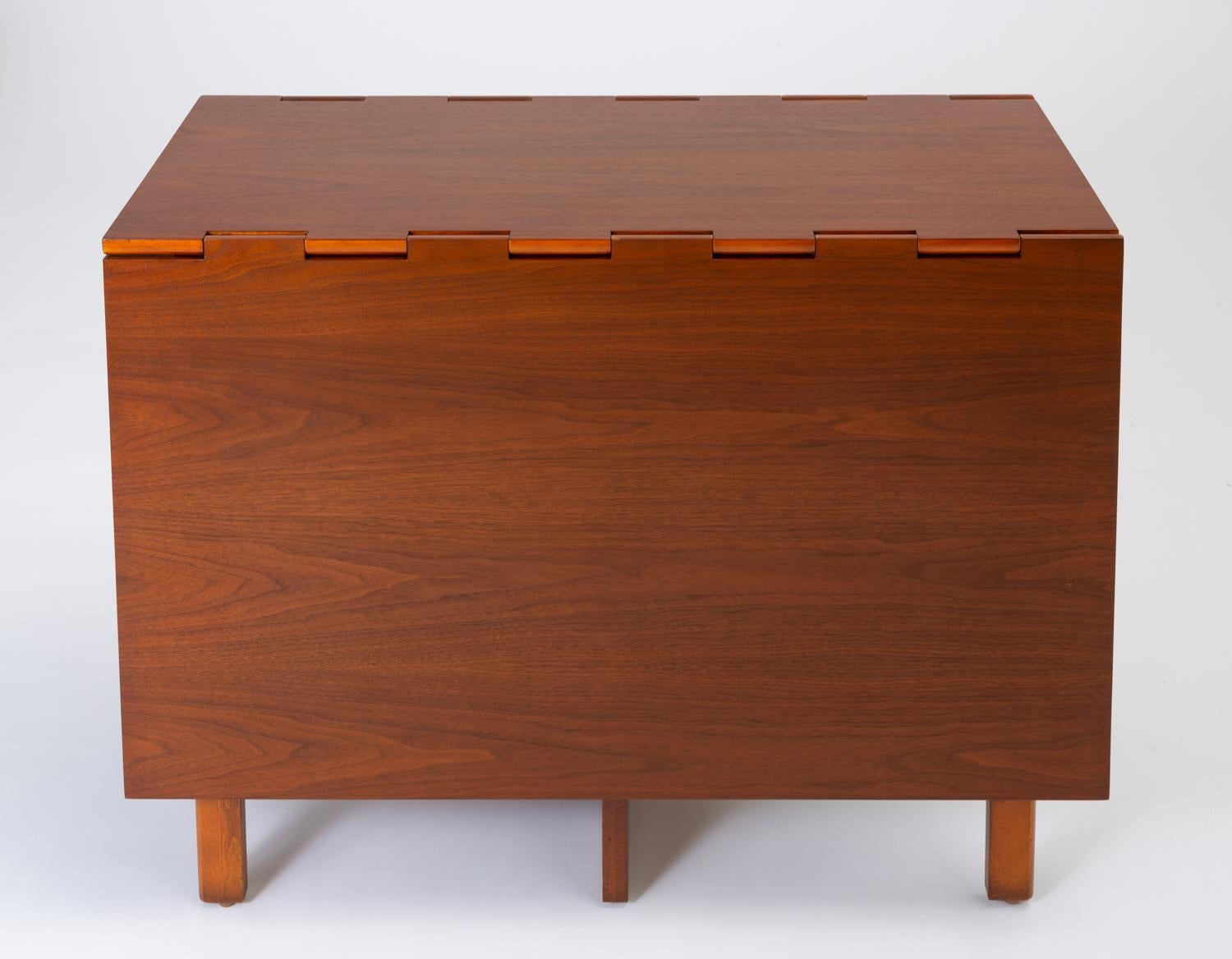 Model 4656 Gateleg Table by George Nelson for Herman Miller 3