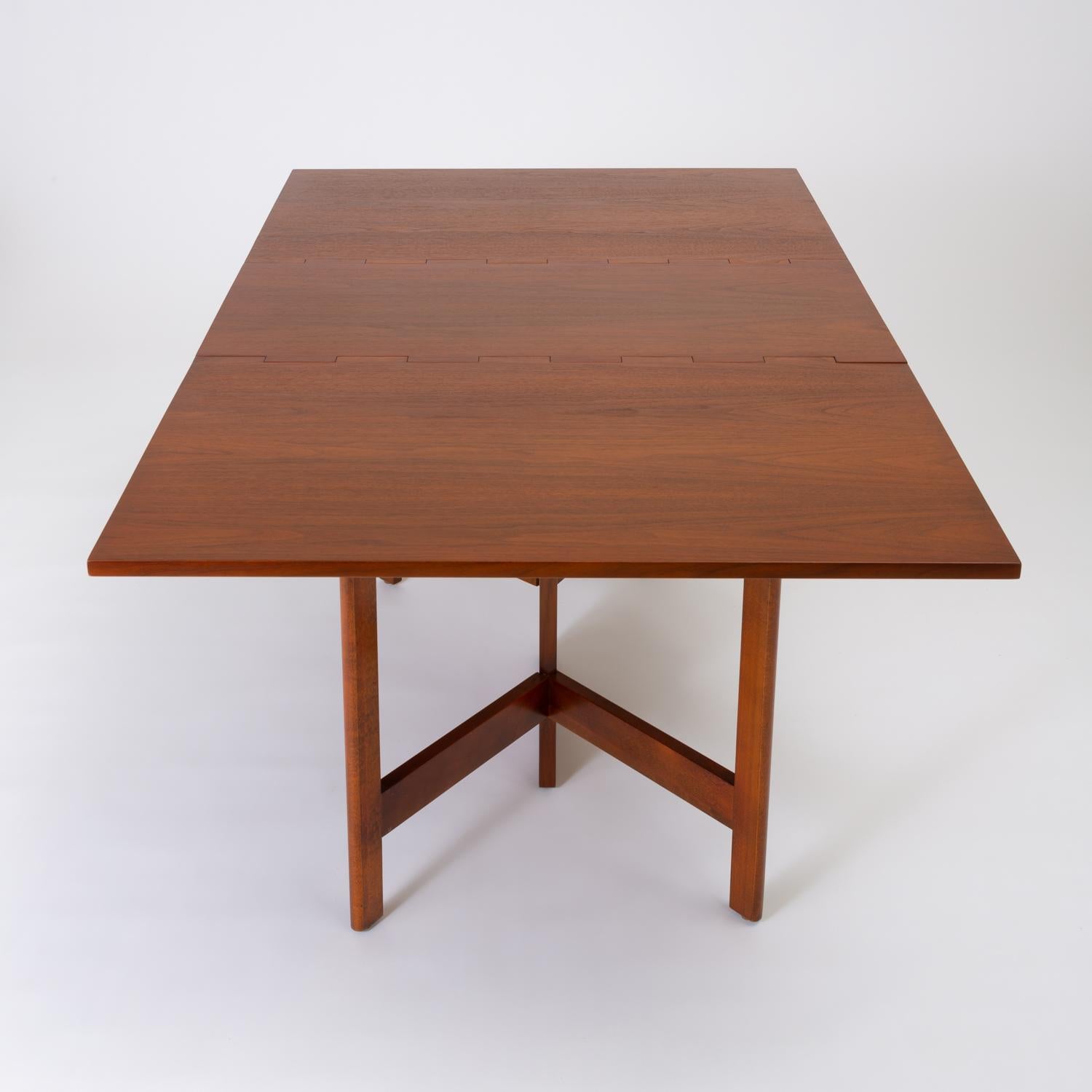 Mid-Century Modern Model 4656 Gateleg Table by George Nelson for Herman Miller