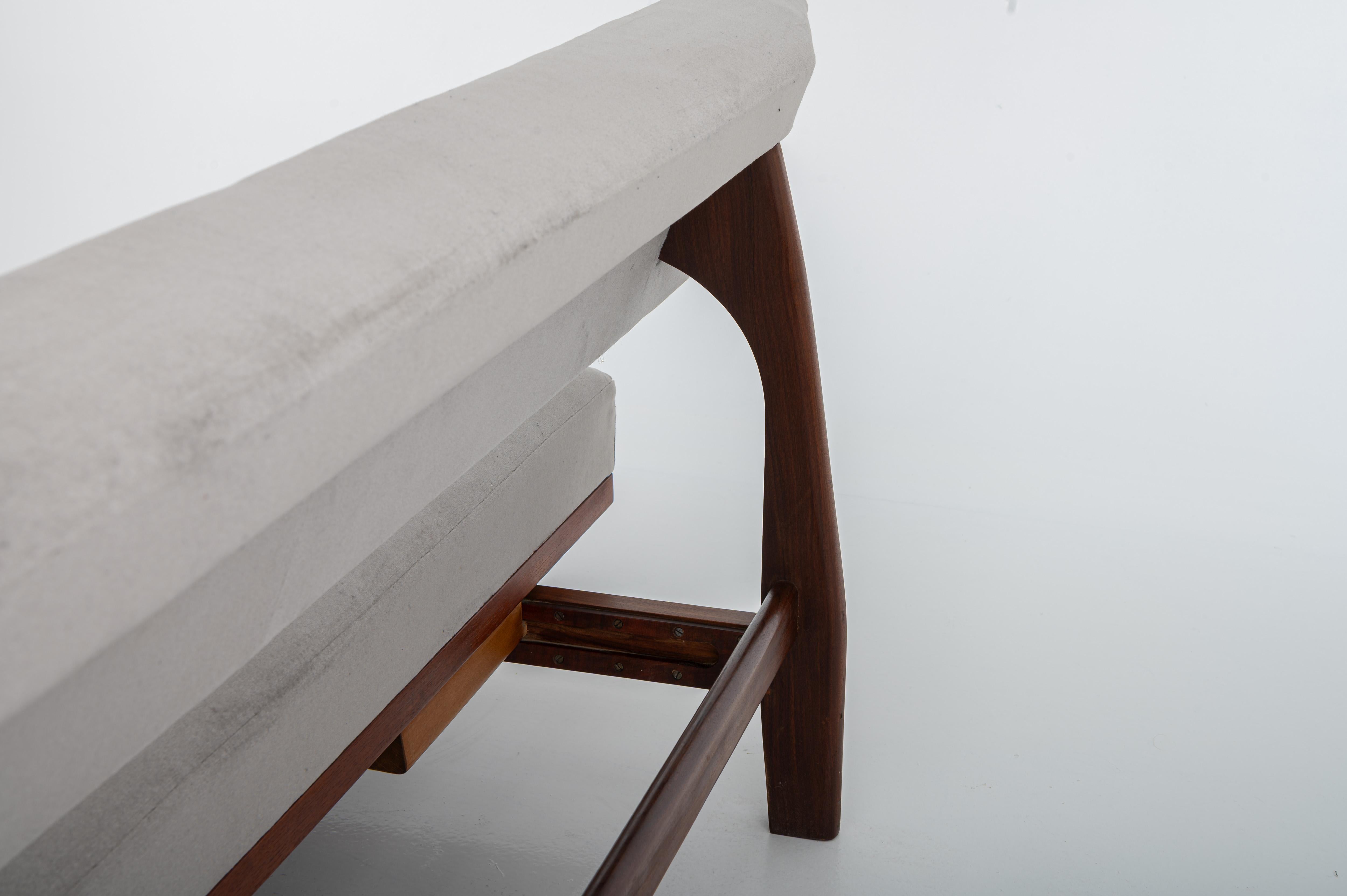 Teak 'Model 470' Daybed sofa by Hans Bellmann for Wilkhahn, Germany 1960s For Sale