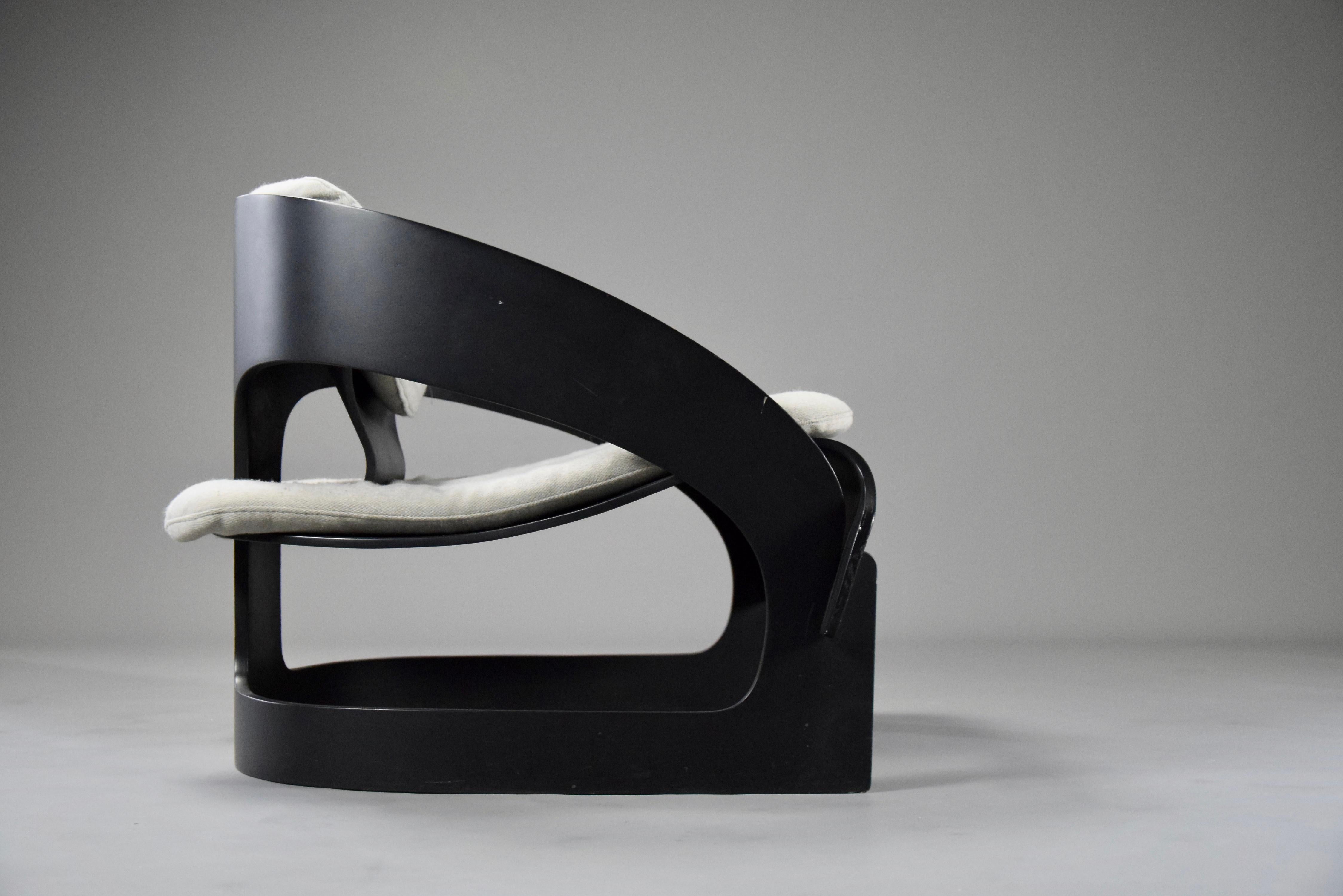 Model 4801 Black Plywood Chair by Joe Colombo for Kartell, Italy, 1965 2