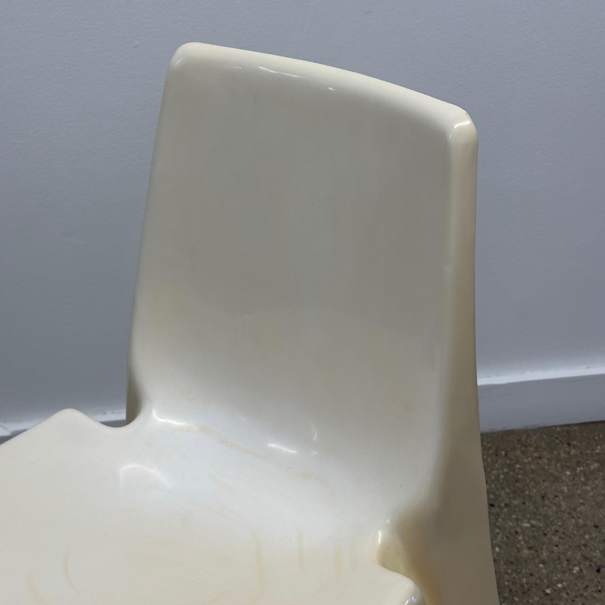 Mid-Century Modern Model 4850 Chair by Giorgina Castiglioni for Kartell For Sale
