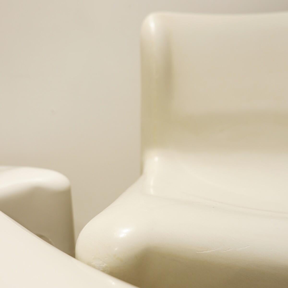 Sedie Model 4875 di Carlo Bartoli per Kartell, anni '70, set di 4 sedie in vendita 6