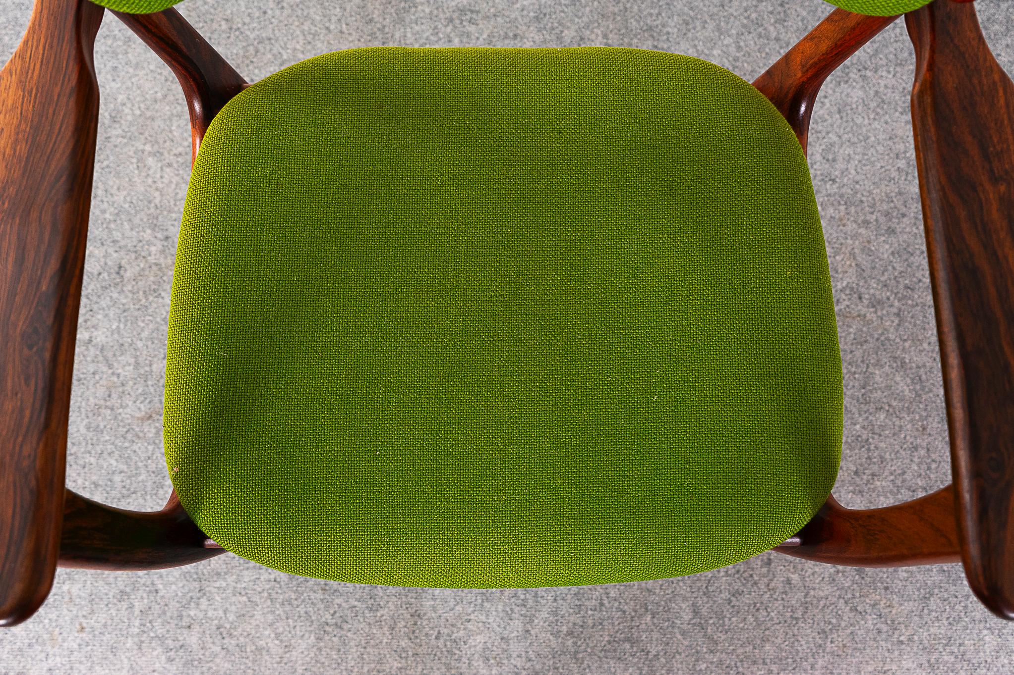 Modell 50 Palisander-Sessel von Erik Buch im Zustand „Gut“ im Angebot in VANCOUVER, CA