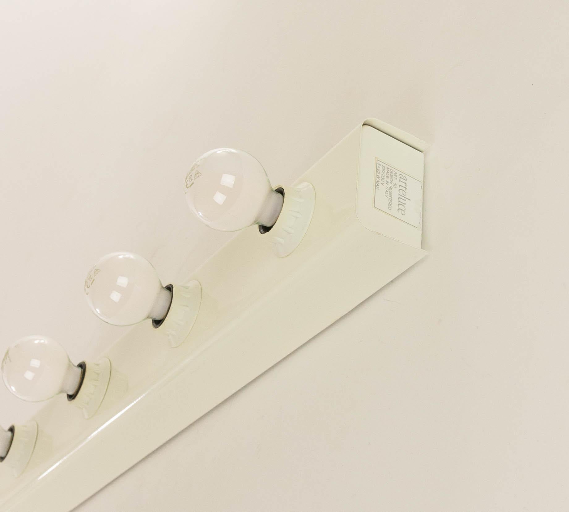 Lámpara de pared Model 50 de Gino Sarfatti for Arteluce, 1968 Lacado en venta