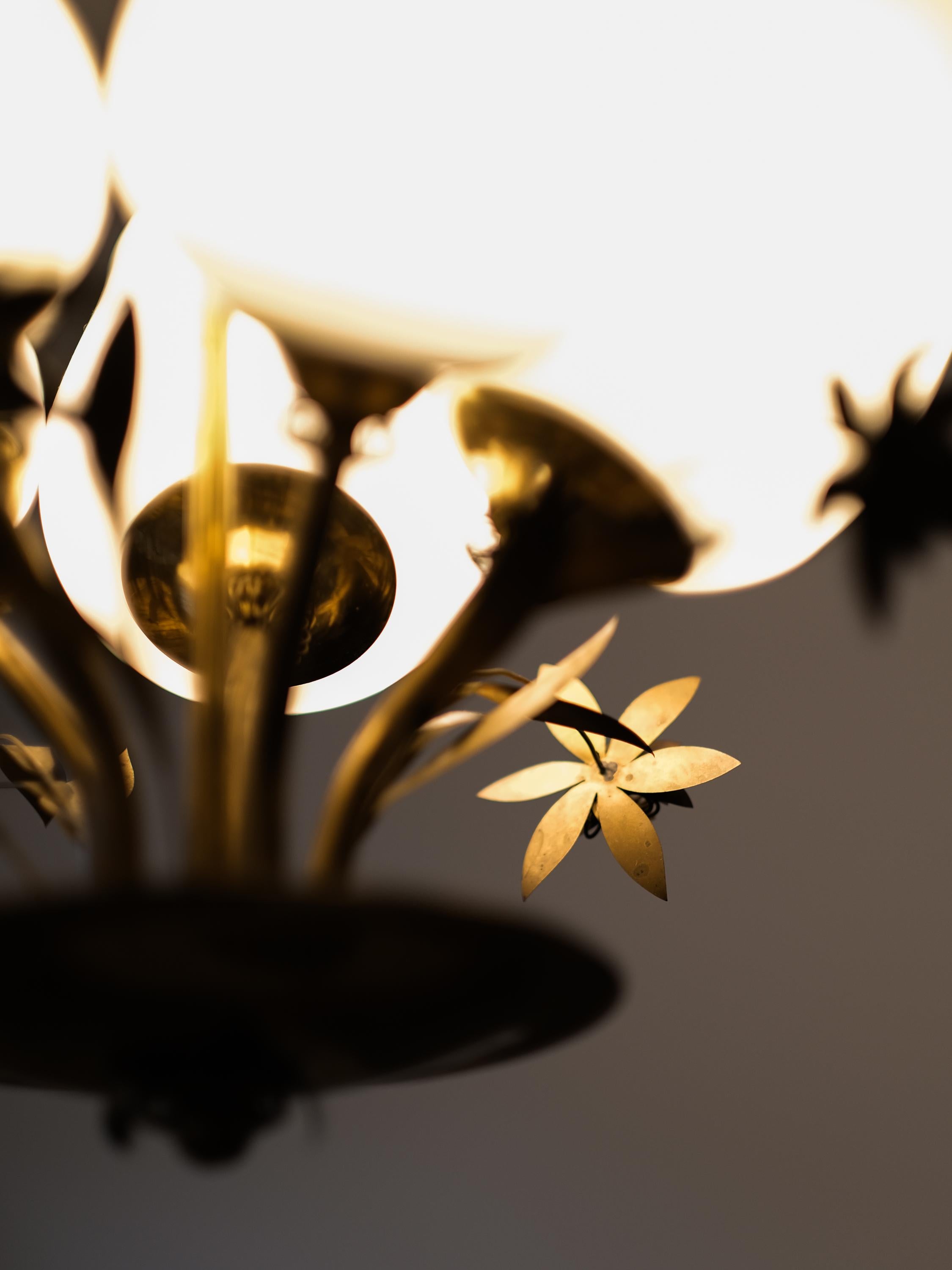 Lampe lustre modèle 501-5 en laiton et verre par Stockmann, Finlande, années 1950 en vente 7