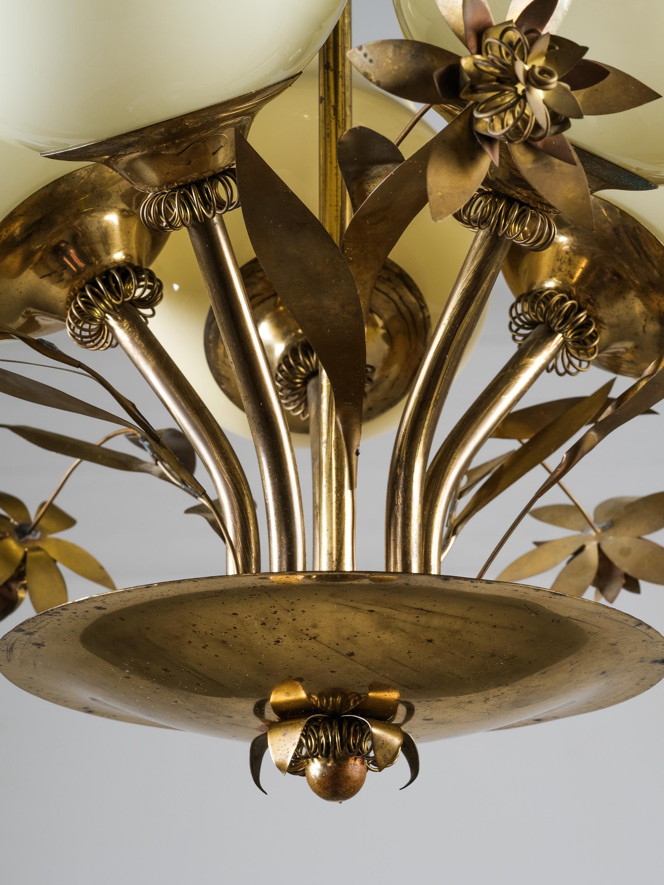 Lampe lustre modèle 501-5 en laiton et verre par Stockmann, Finlande, années 1950 en vente 2