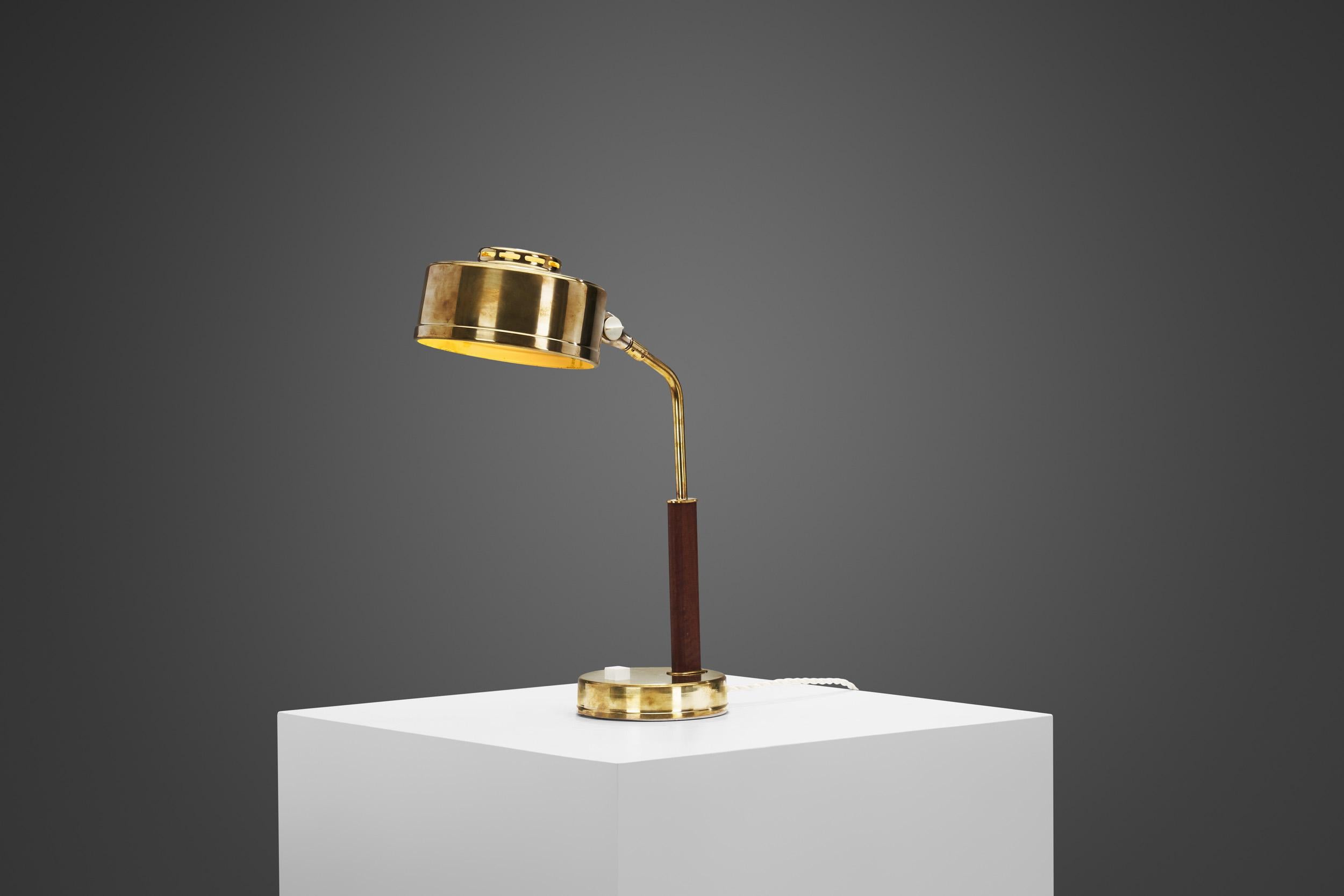 Mid-20th Century Model 
