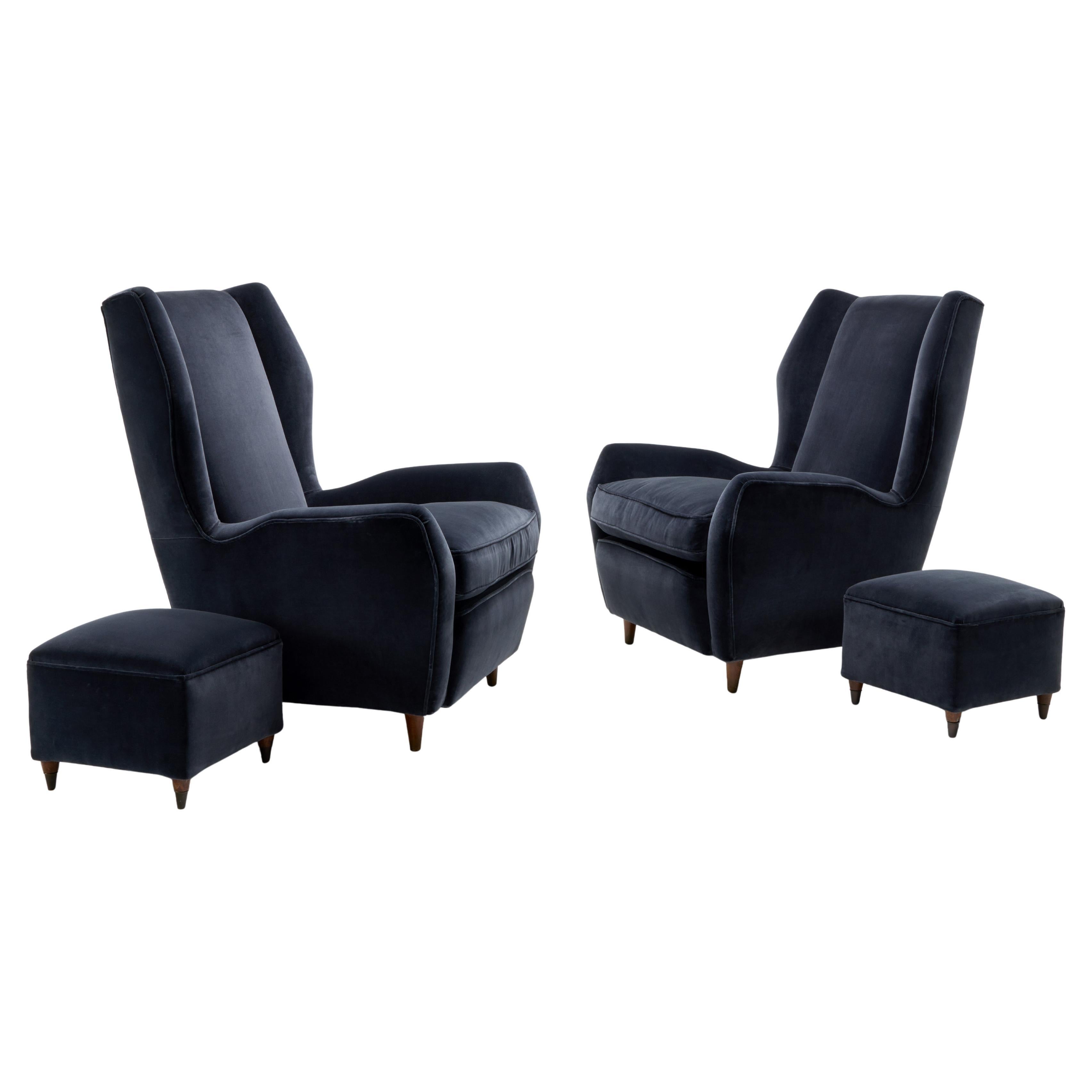 Model 512 Gio Ponti Armchairs with footstools