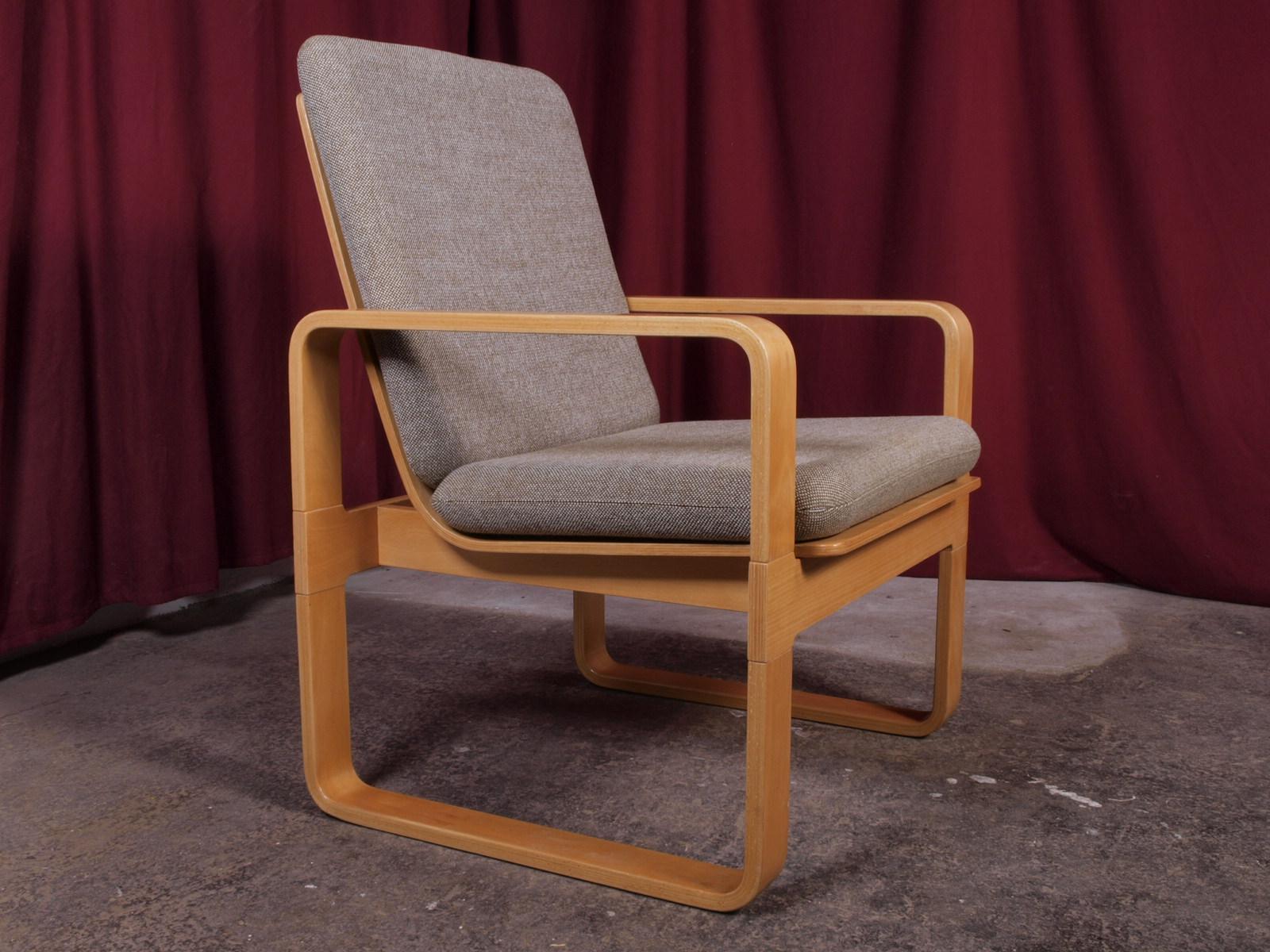Late 20th Century Model 5131 Lounge Chair by Rud Thygesen for Magnus Olesen