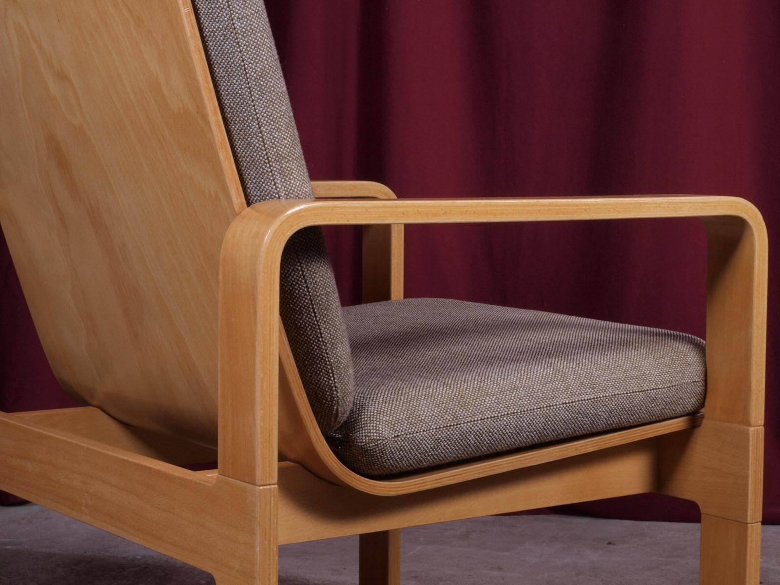 Model 5131 Lounge Chair by Rud Thygesen for Magnus Olesen 1