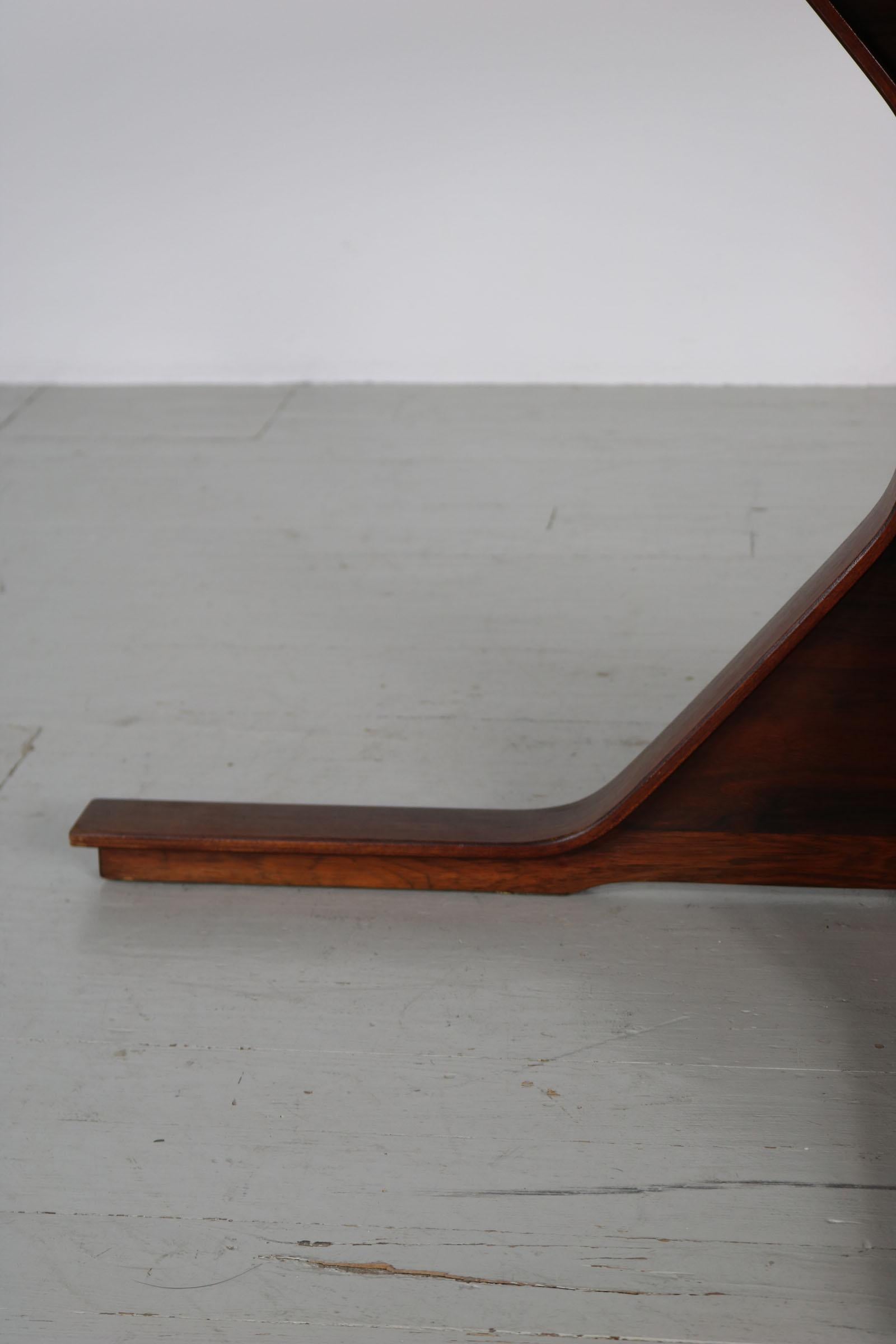 Table « Modèle 522 », design de Gianfranco Frattini, fabriquée par Bernini, Italie, années 1960 en vente 7
