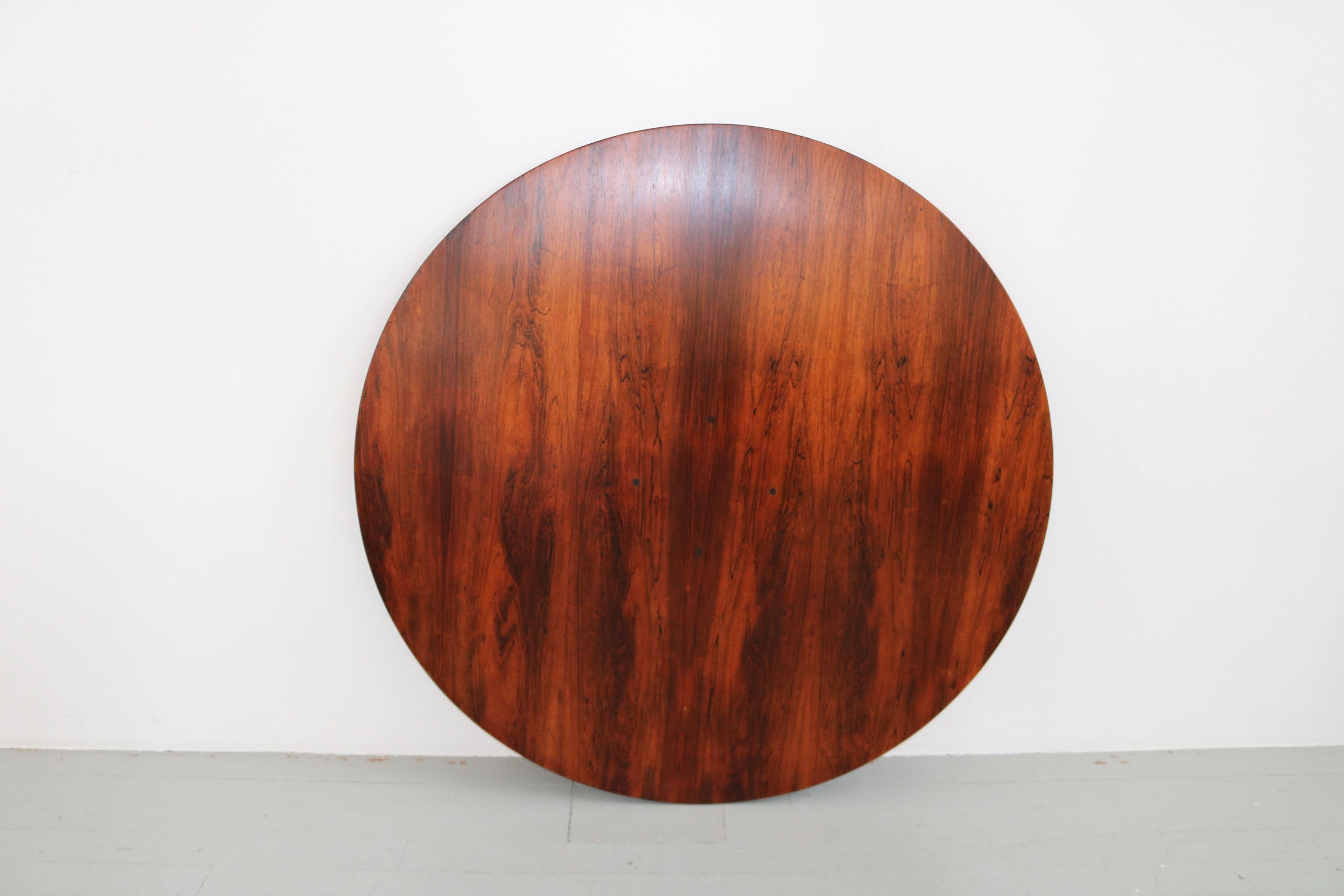 Table « Modèle 522 », design de Gianfranco Frattini, fabriquée par Bernini, Italie, années 1960 Bon état - En vente à Wolfurt, AT
