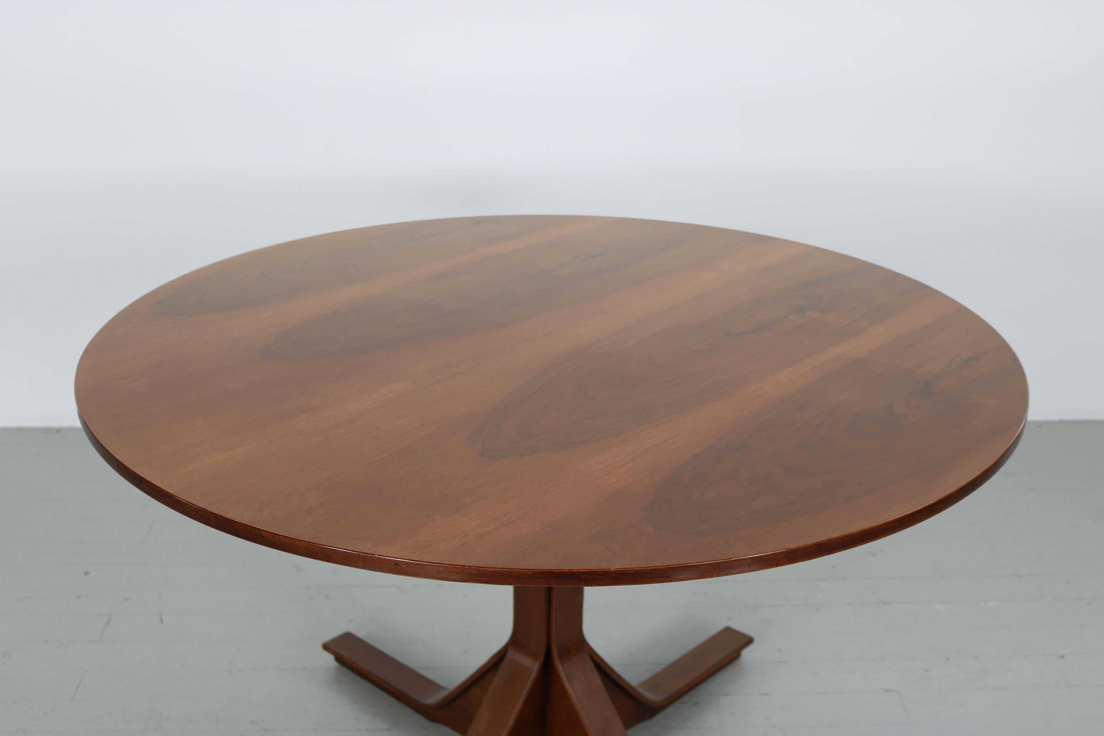 Tisch „Modell 522“, entworfen von Gianfranco Frattini, hergestellt von Bernini, Italien, 1960er Jahre im Angebot 2