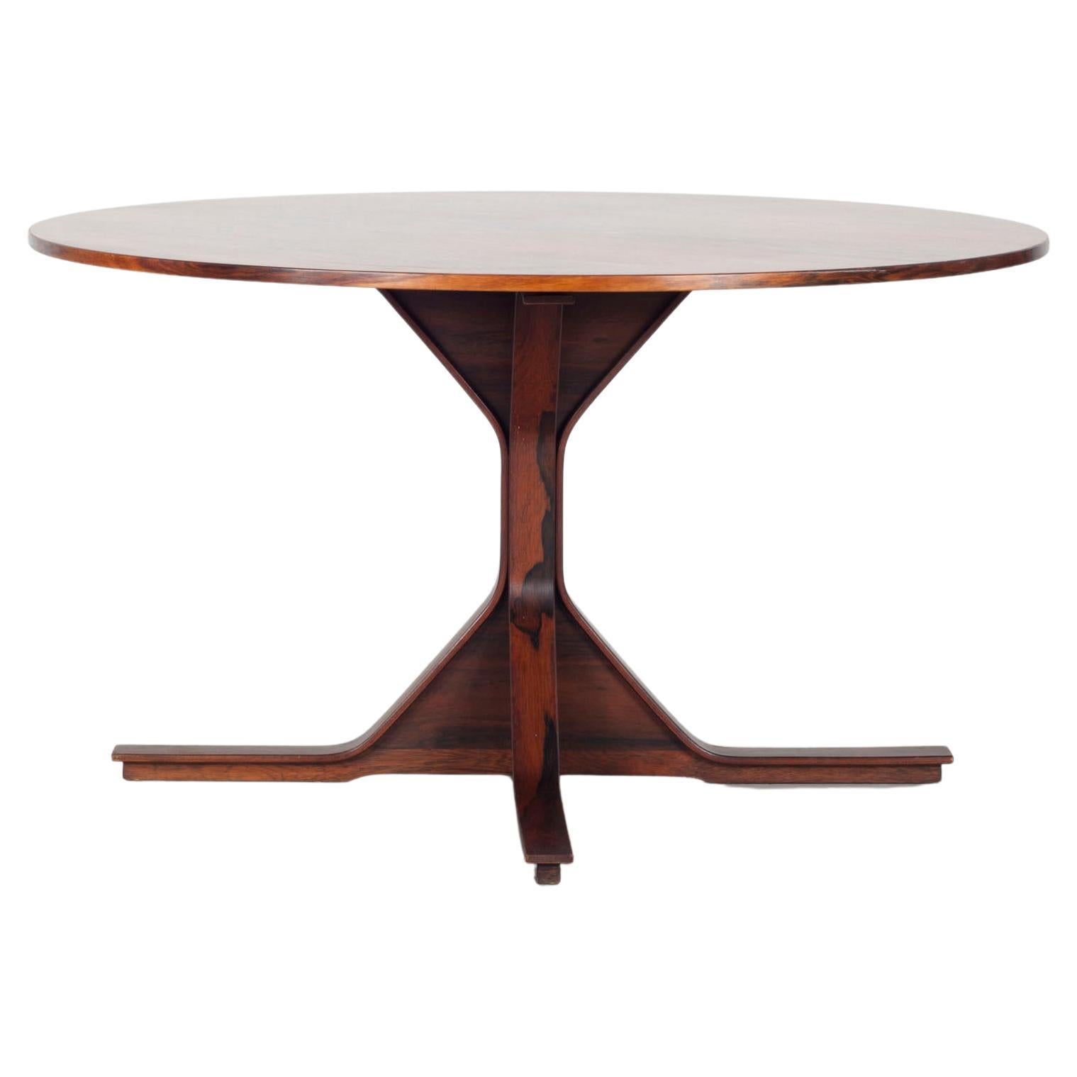 Table « Modèle 522 », design de Gianfranco Frattini, fabriquée par Bernini, Italie, années 1960 en vente