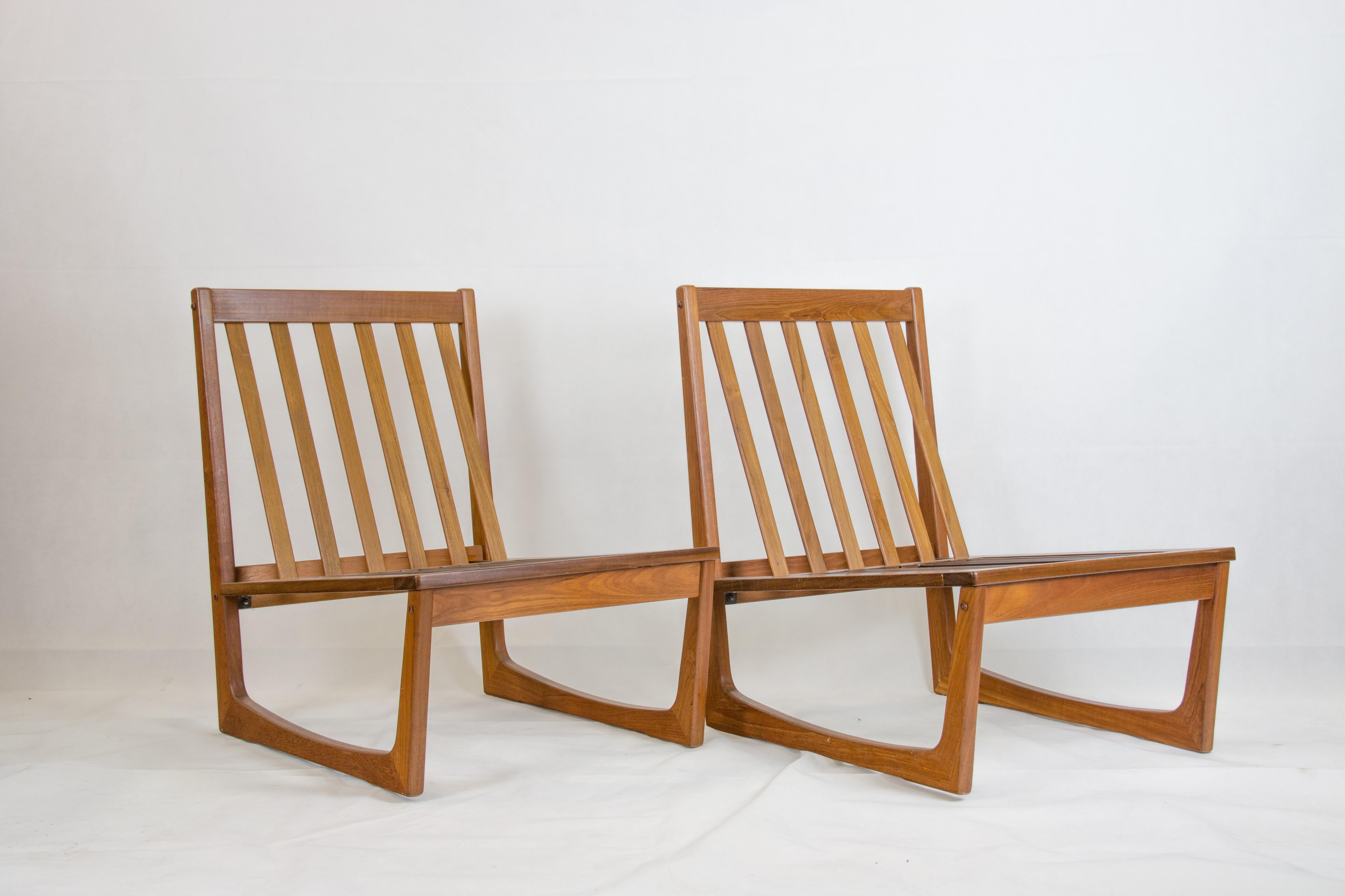 Easy Chairs aus Teakholz Modell 522 von Hans Olsen für Brdr. Juul Kristensen (Mitte des 20. Jahrhunderts) im Angebot