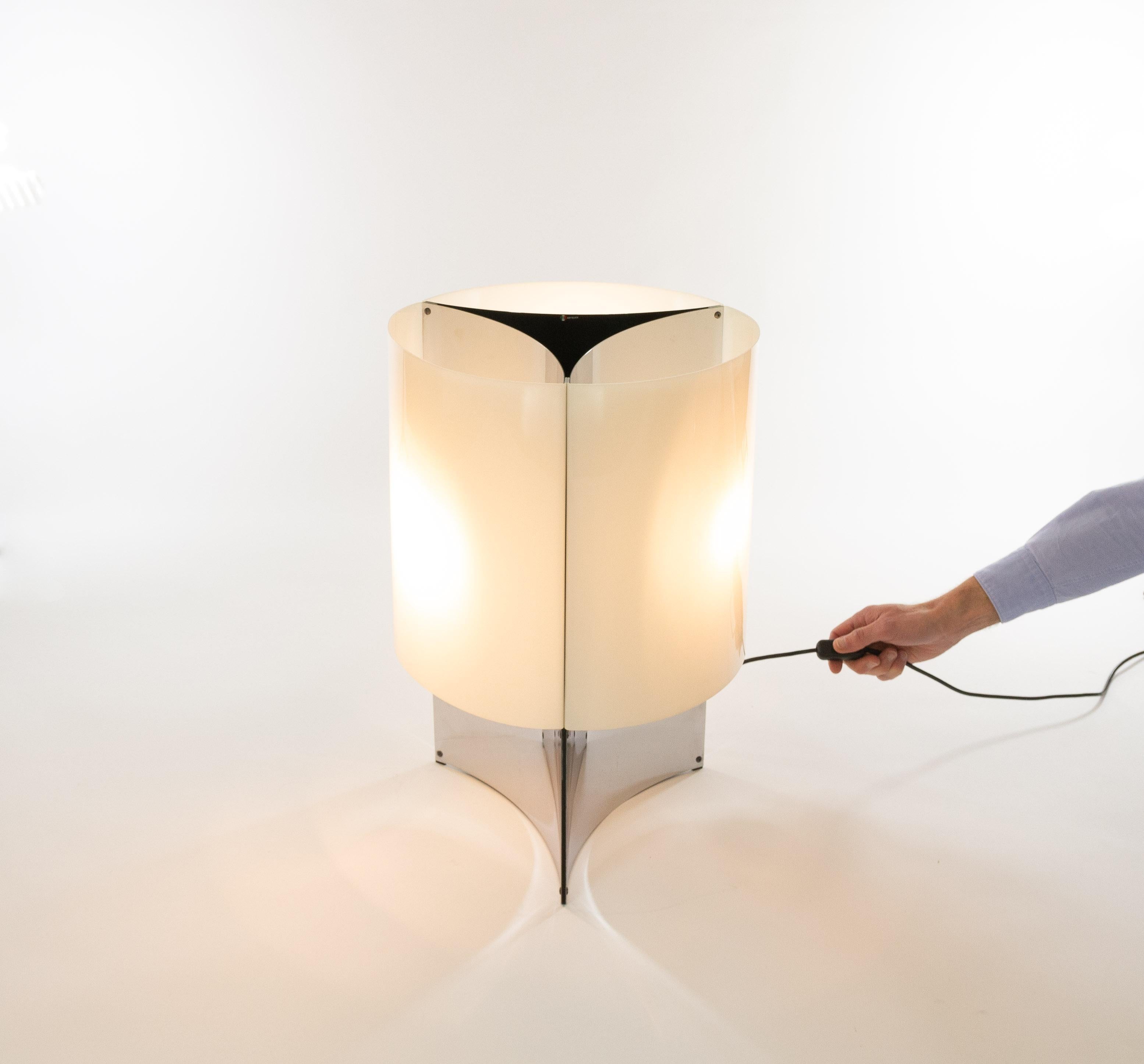 Model 526/G Table or Floor Lamp by Massimo Vignelli for Arteluce, 1960s 2