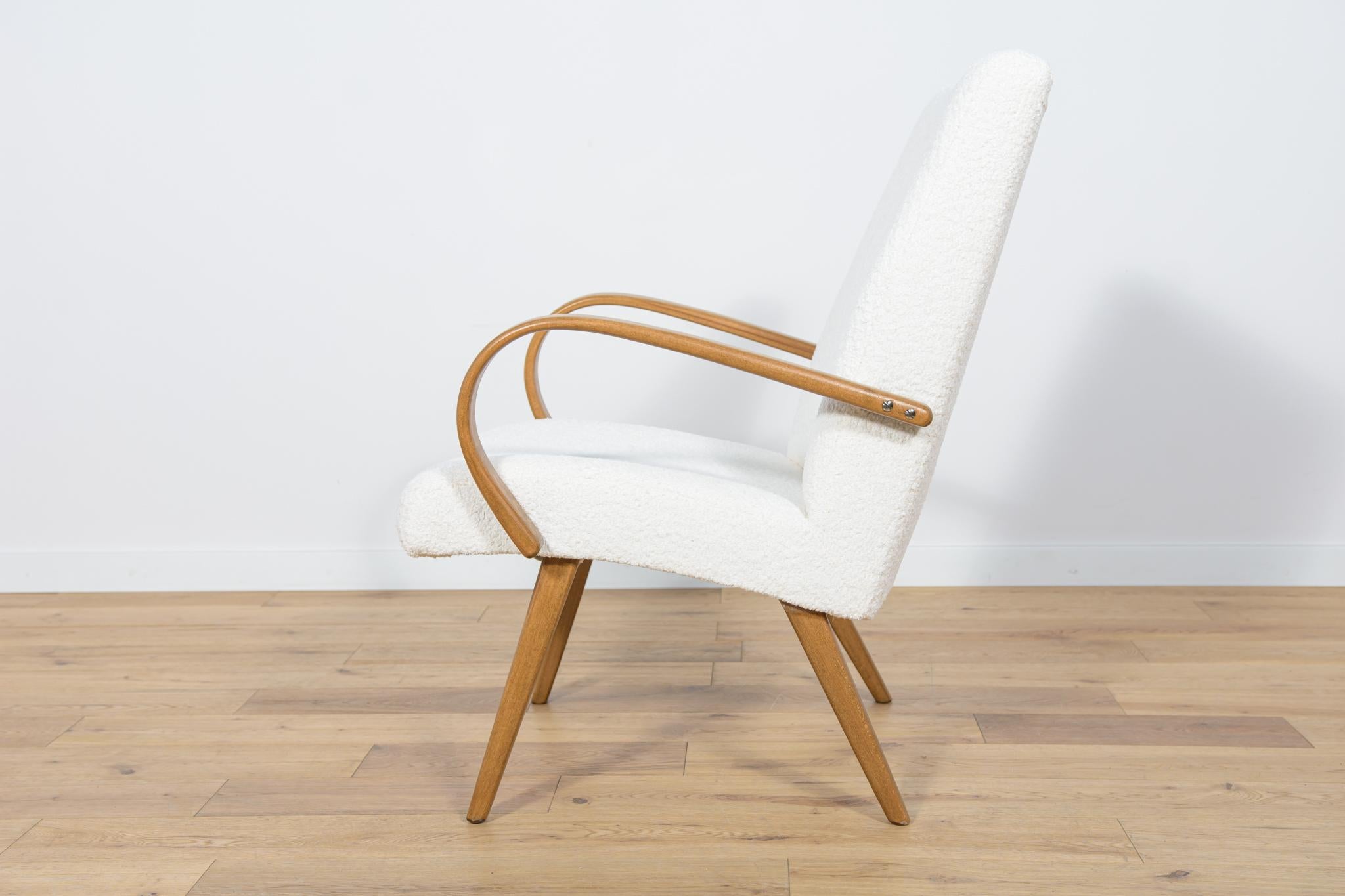 Mid-20th Century Model 53 Armchair by Jaroslav Smidek for Ton, 1960s For Sale