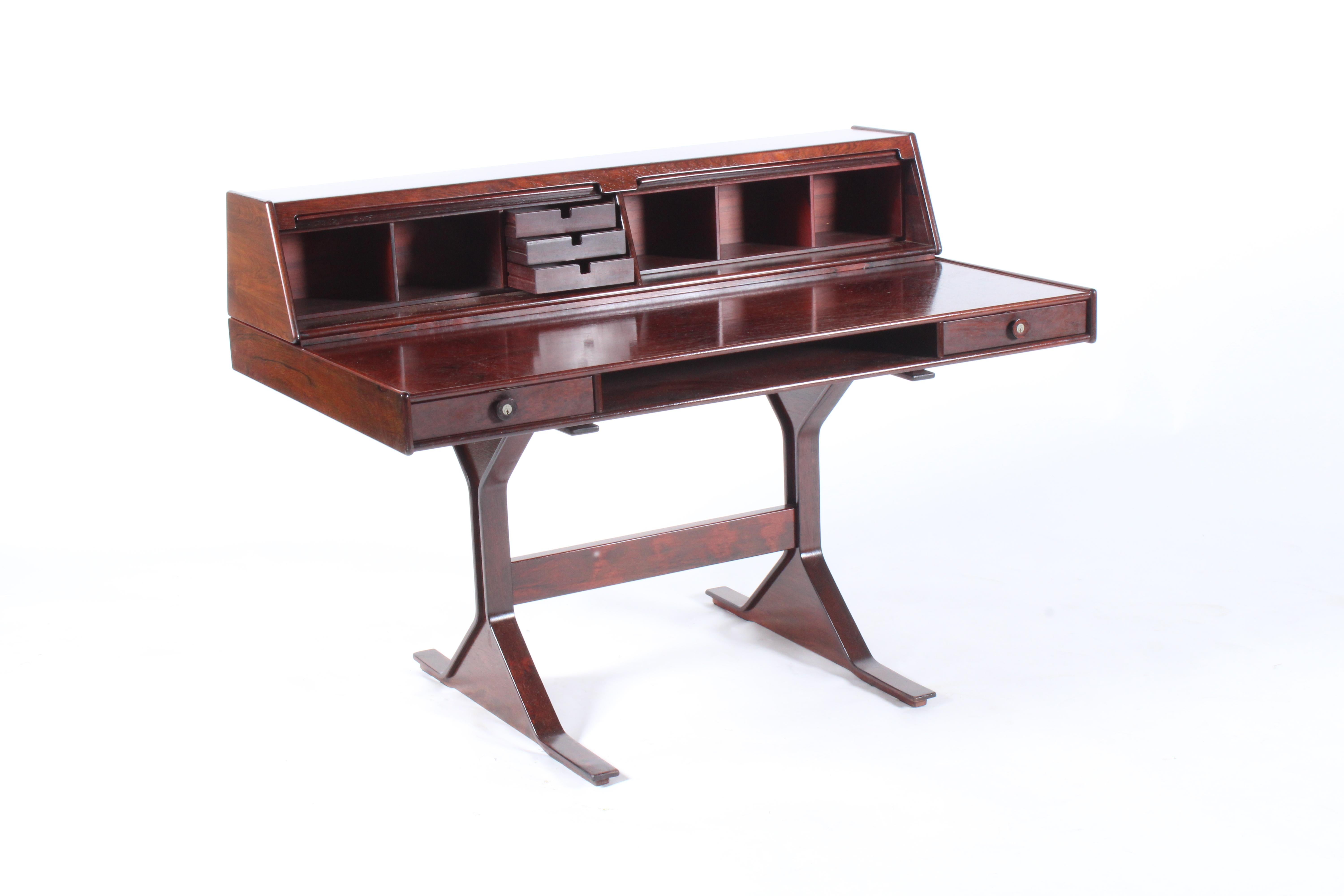 Model 53 Mid Century Italian Desk By Gianfranco Frattini For Bernini For Sale 2
