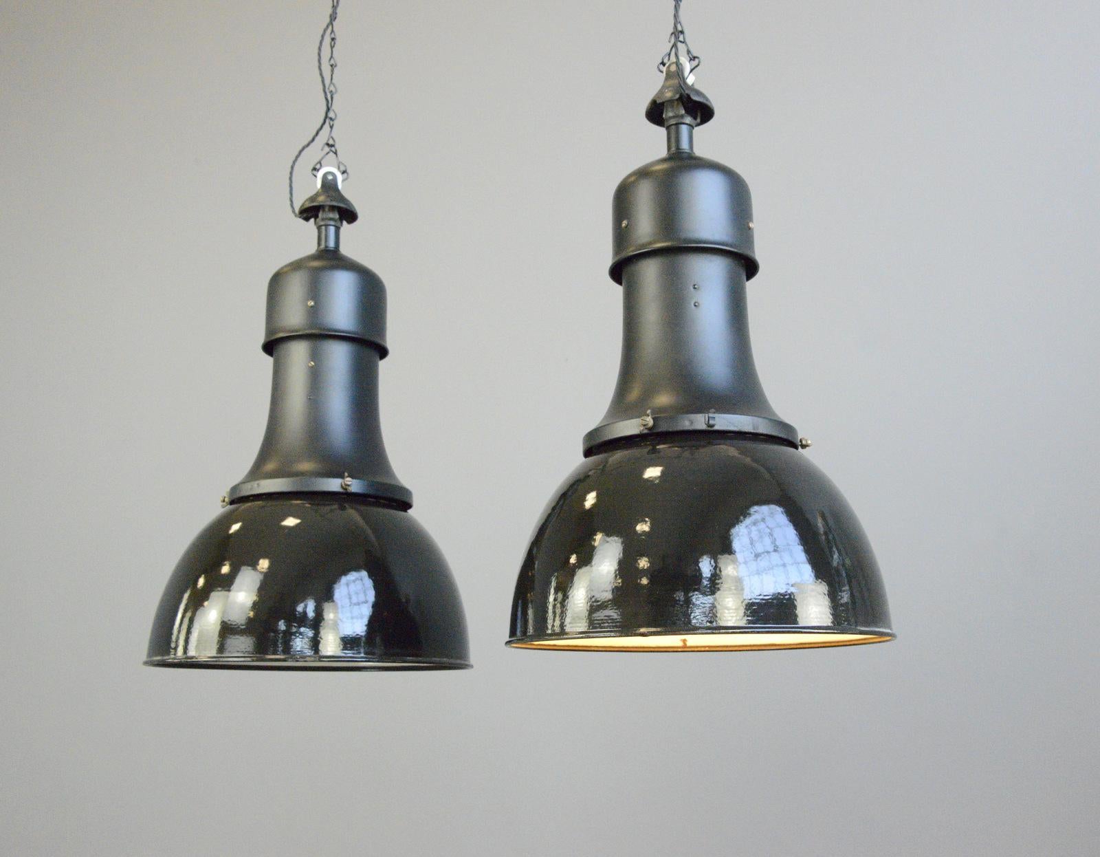 Model 530 Bauhaus Pendant Lights by Kandem, Circa 1920s For Sale 4