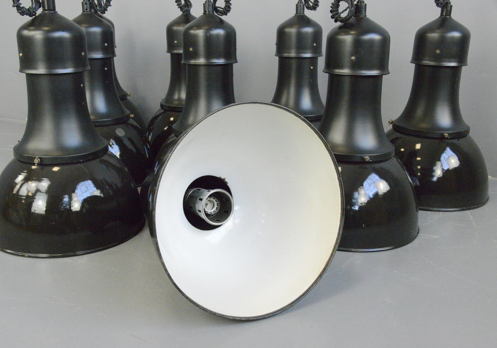 Model 530 Bauhaus Pendant Lights by Kandem, Circa 1920s In Good Condition For Sale In Gloucester, GB