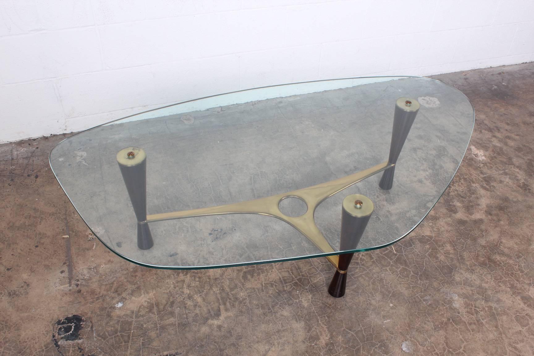 Model 5309 Coffee Table by Edward Wormley for Dunbar In Good Condition In Dallas, TX