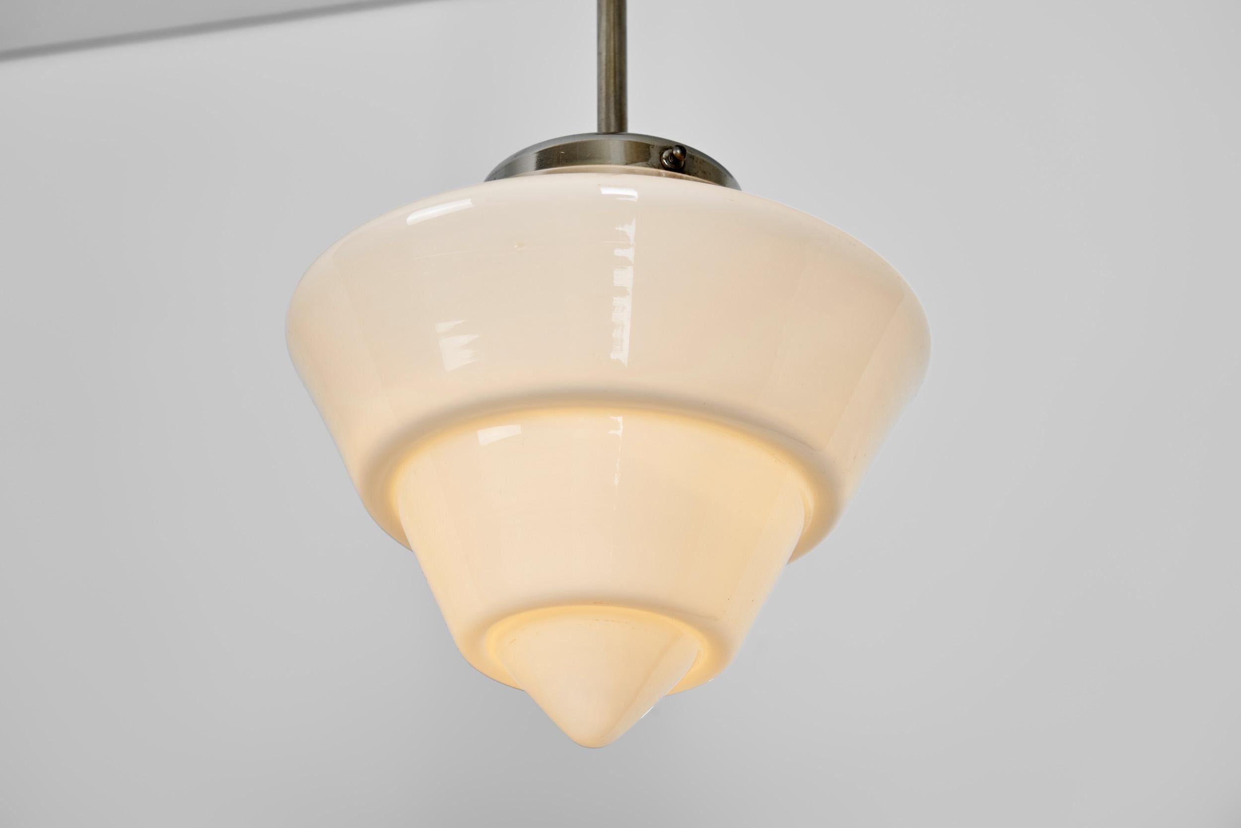 Lampada a sospensione modello 