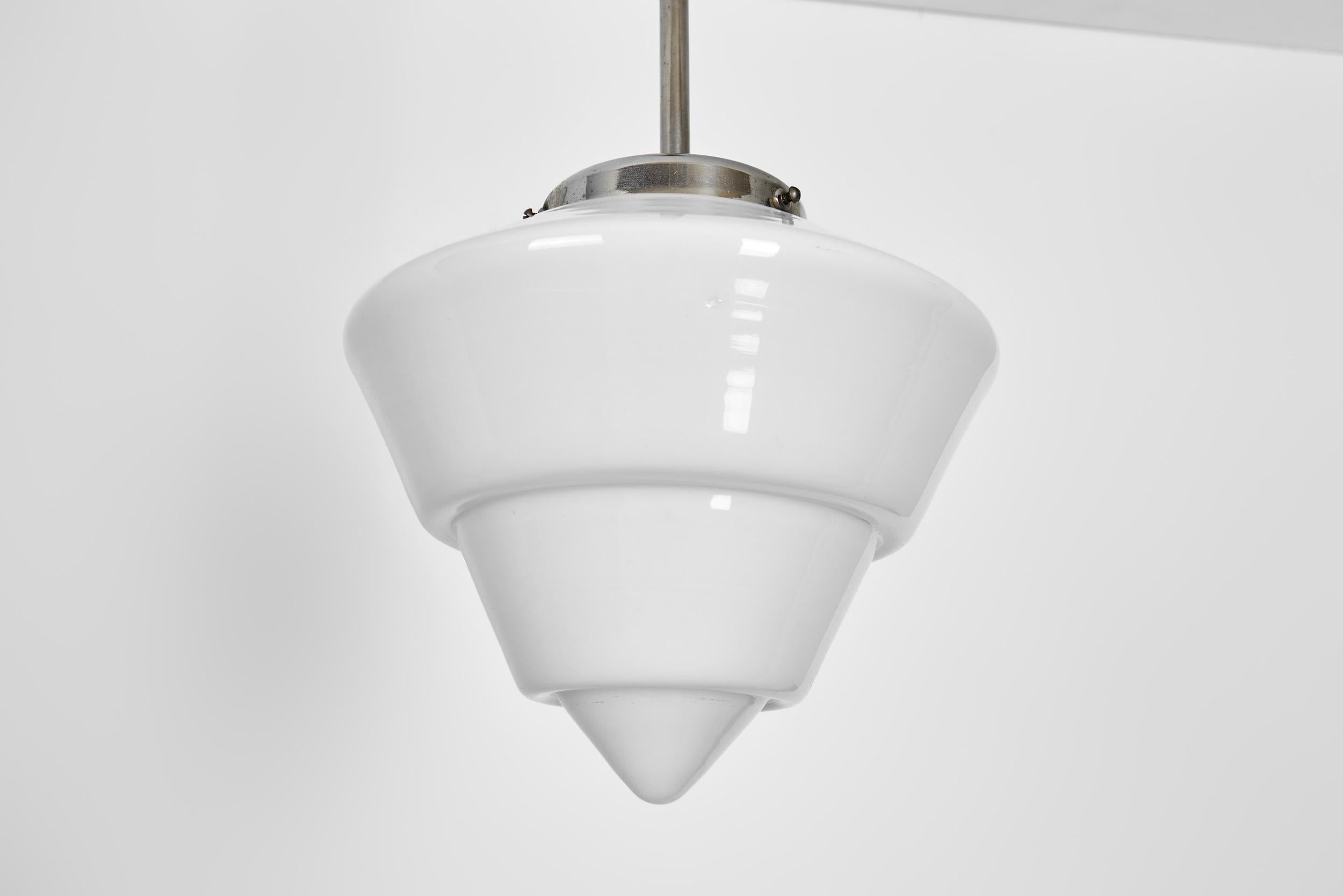 Lampada a sospensione modello 