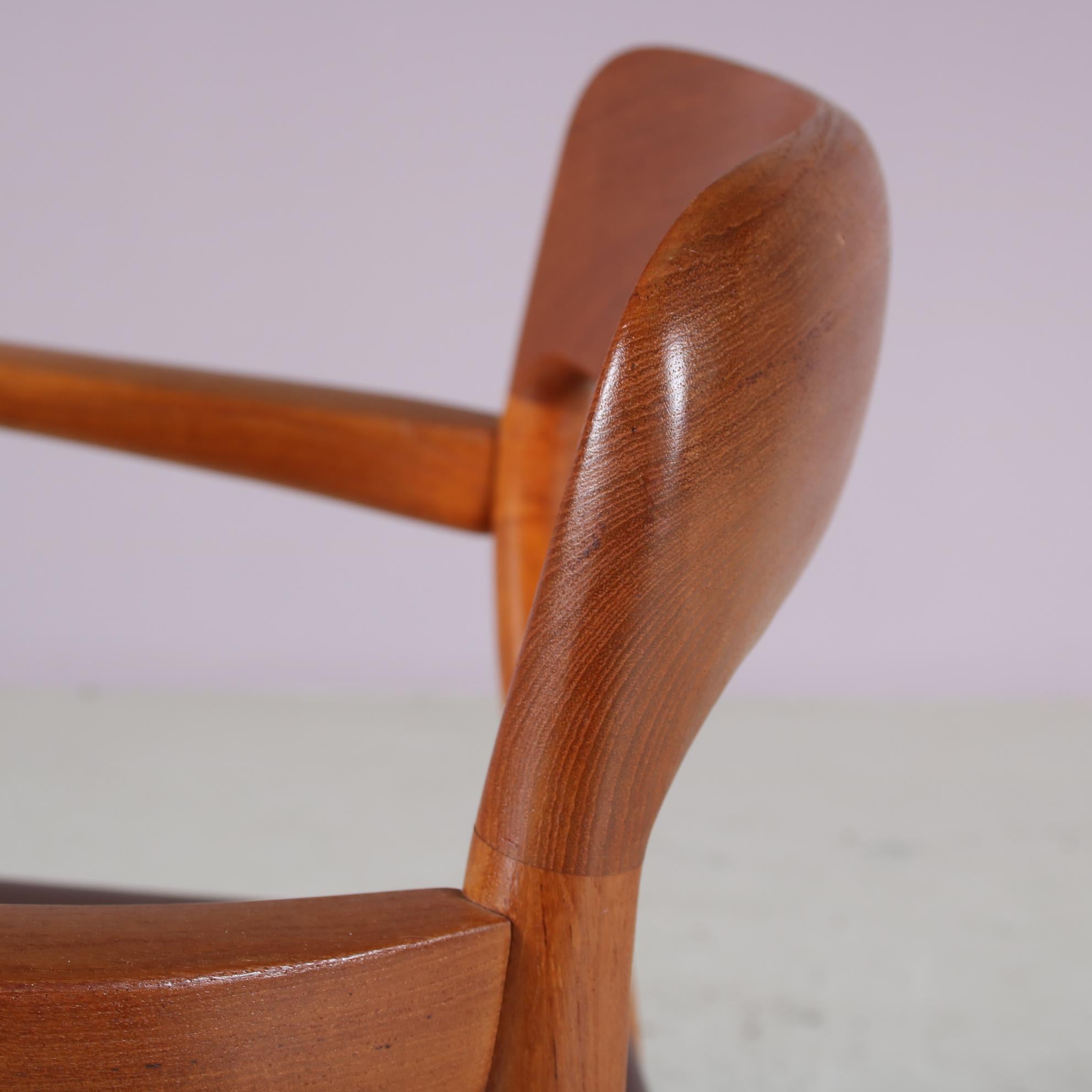 Model 56 Dining Chairs by Niels Otto Moller for Moller, Denmark For Sale 7