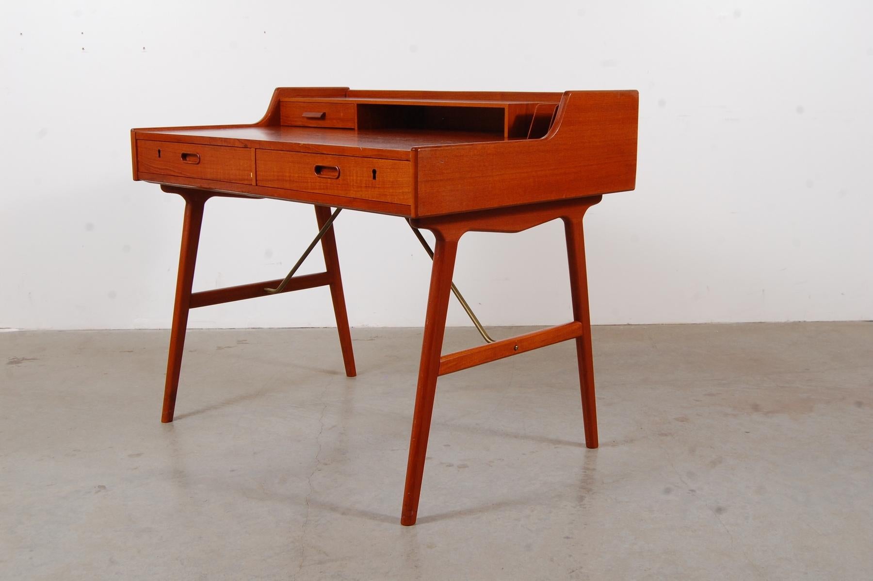Model 56 Teak Desk by Arne Wahl Iversen In Good Condition In Providence, RI