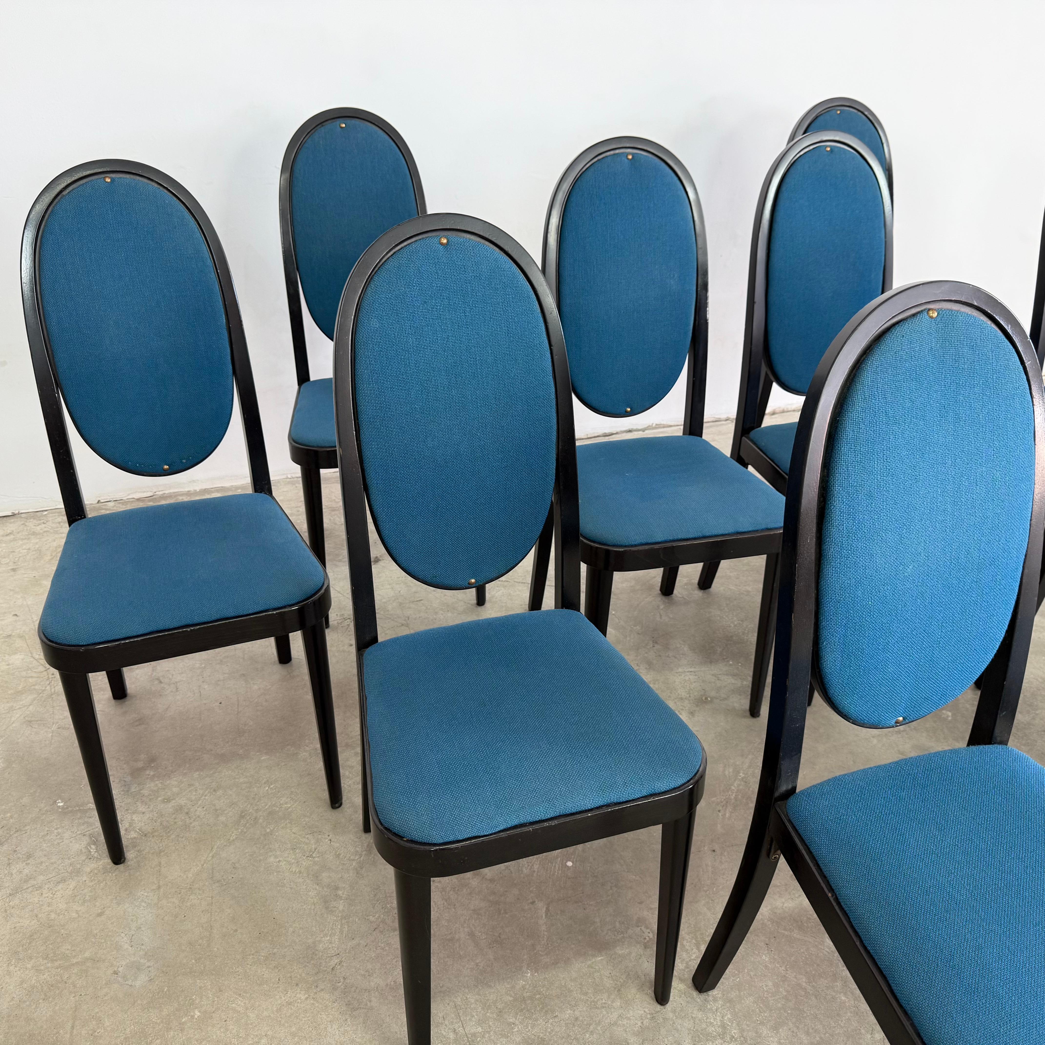 Model 567 Chairs by Otto Prustscher Fot Thonet – Set of 10 In condizioni buone in vendita a Bridgeport, CT
