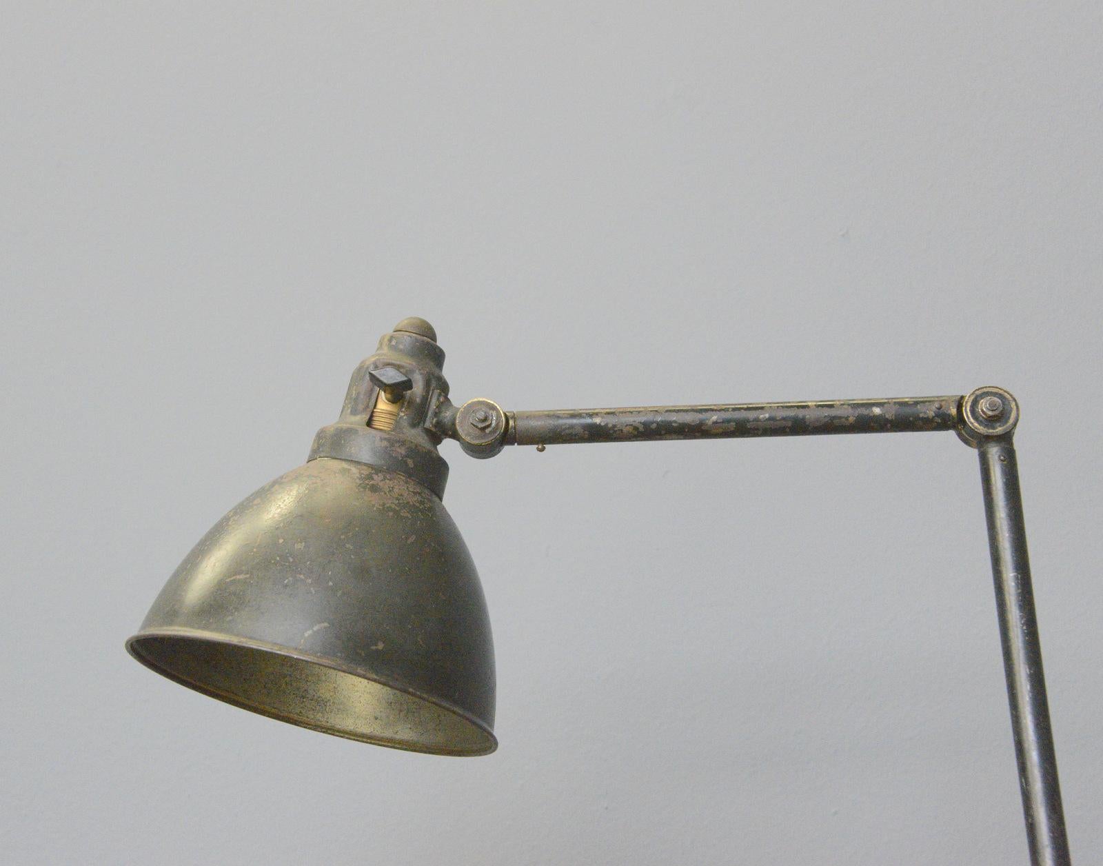 Industriel Lampe de bureau Kandem modèle 574, vers les années 1920 en vente
