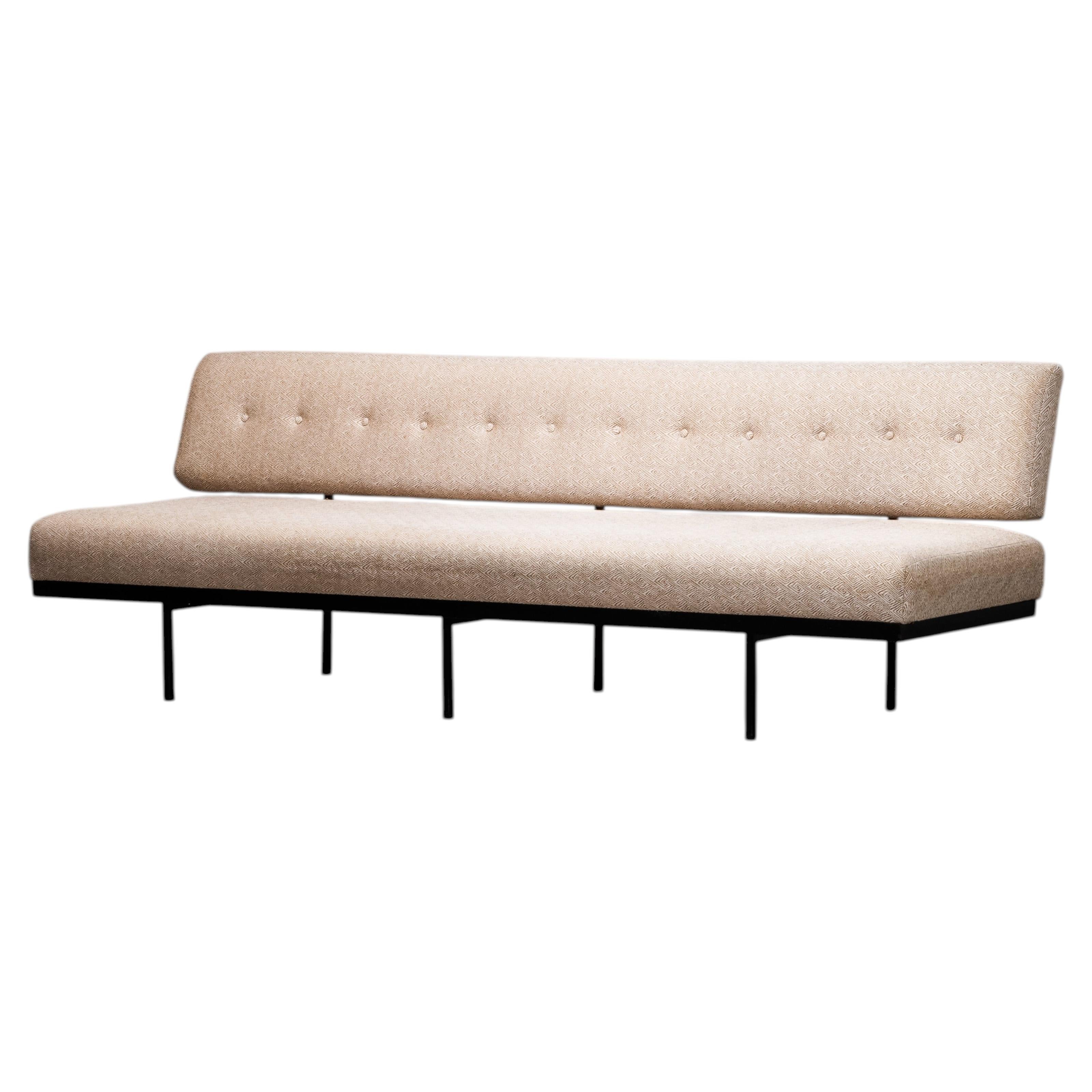 What is a Knoll Sofa?