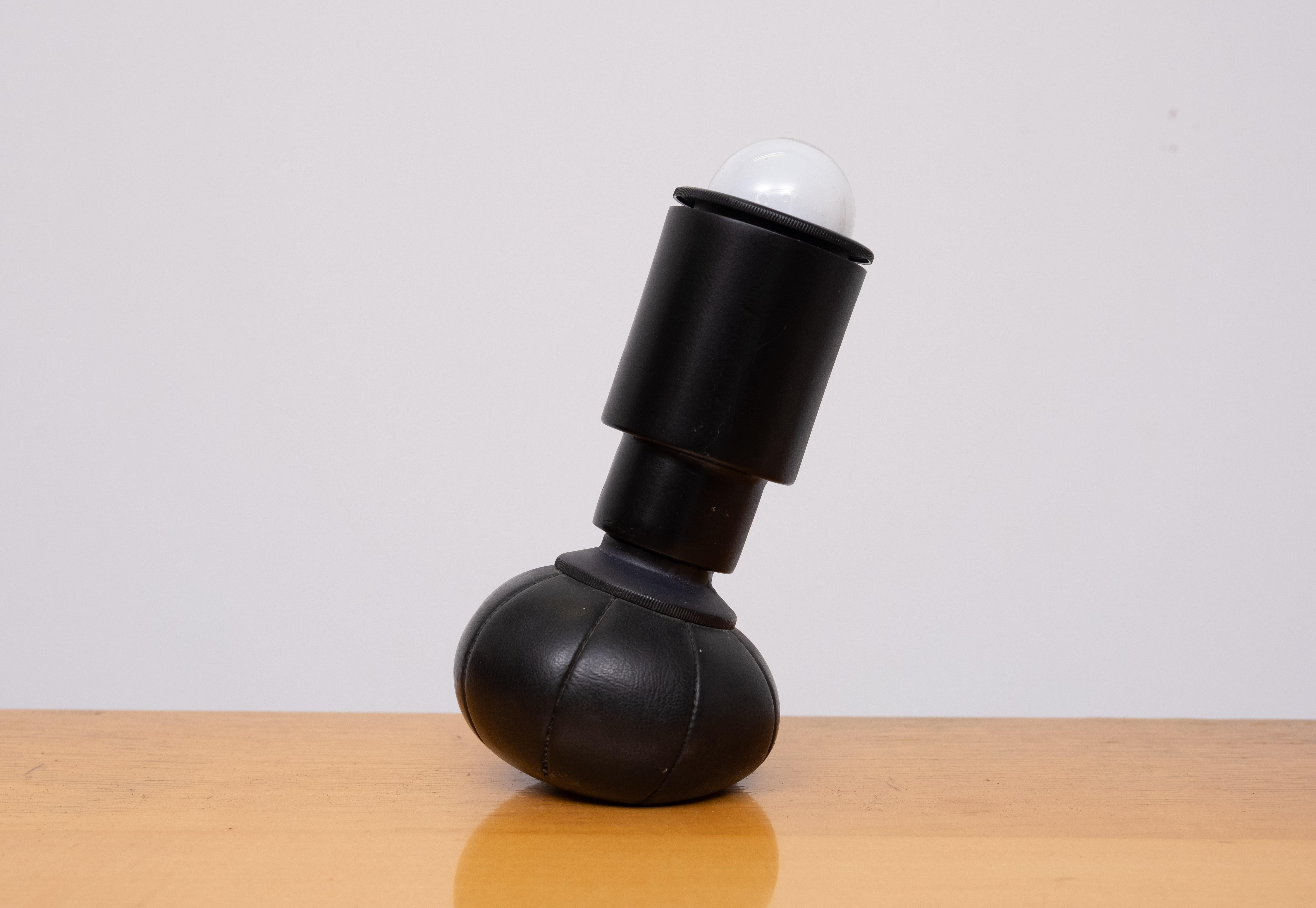 italien Lampe de table Model 600G par Gino Sarfatti pour Arteluce, Italie, années 1960 en vente