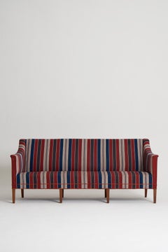 Model 6092 Sofa by Kaare Klint