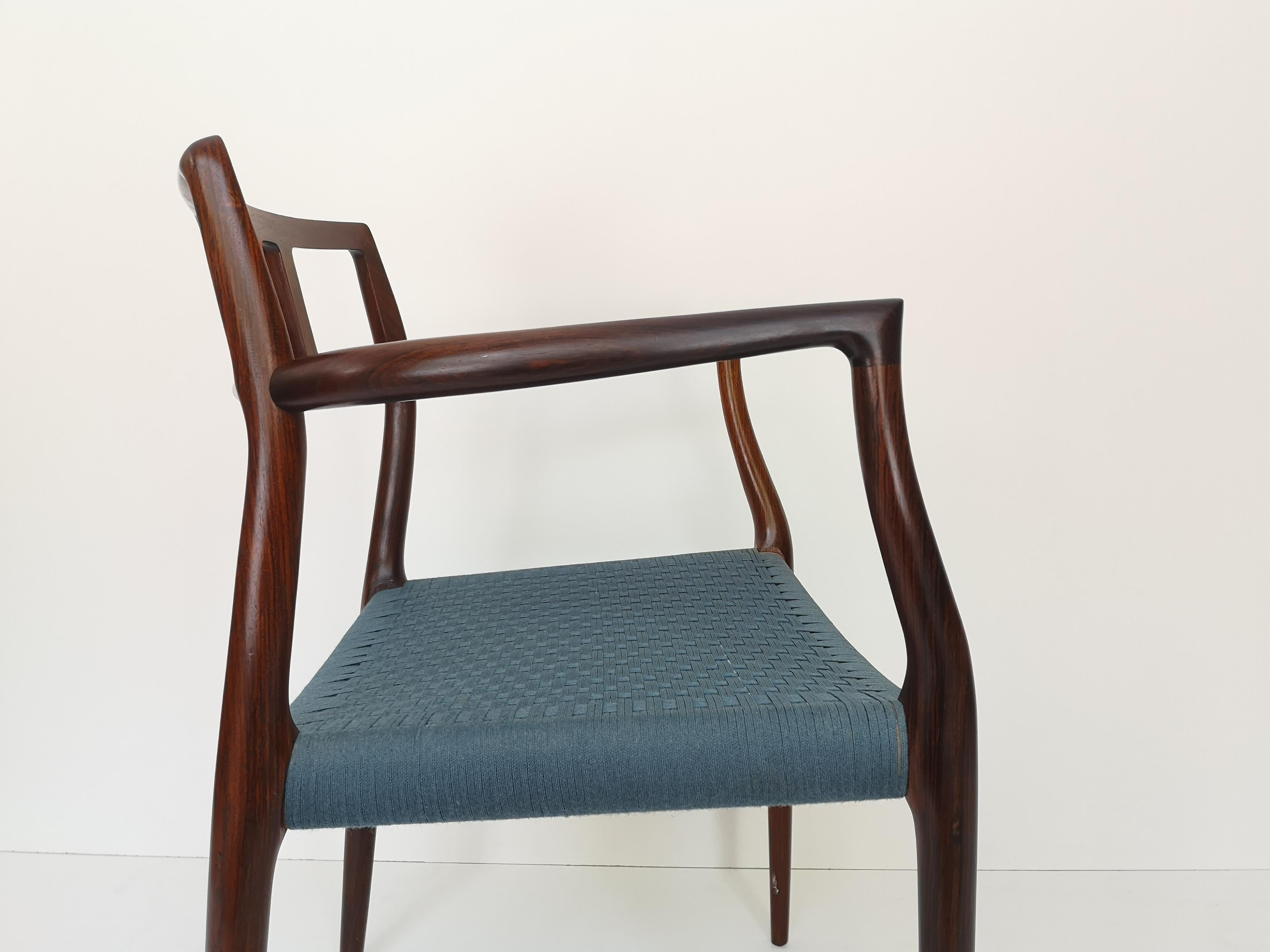 Model 64 Rosewood Armchair by Niels Moller For Sale 7