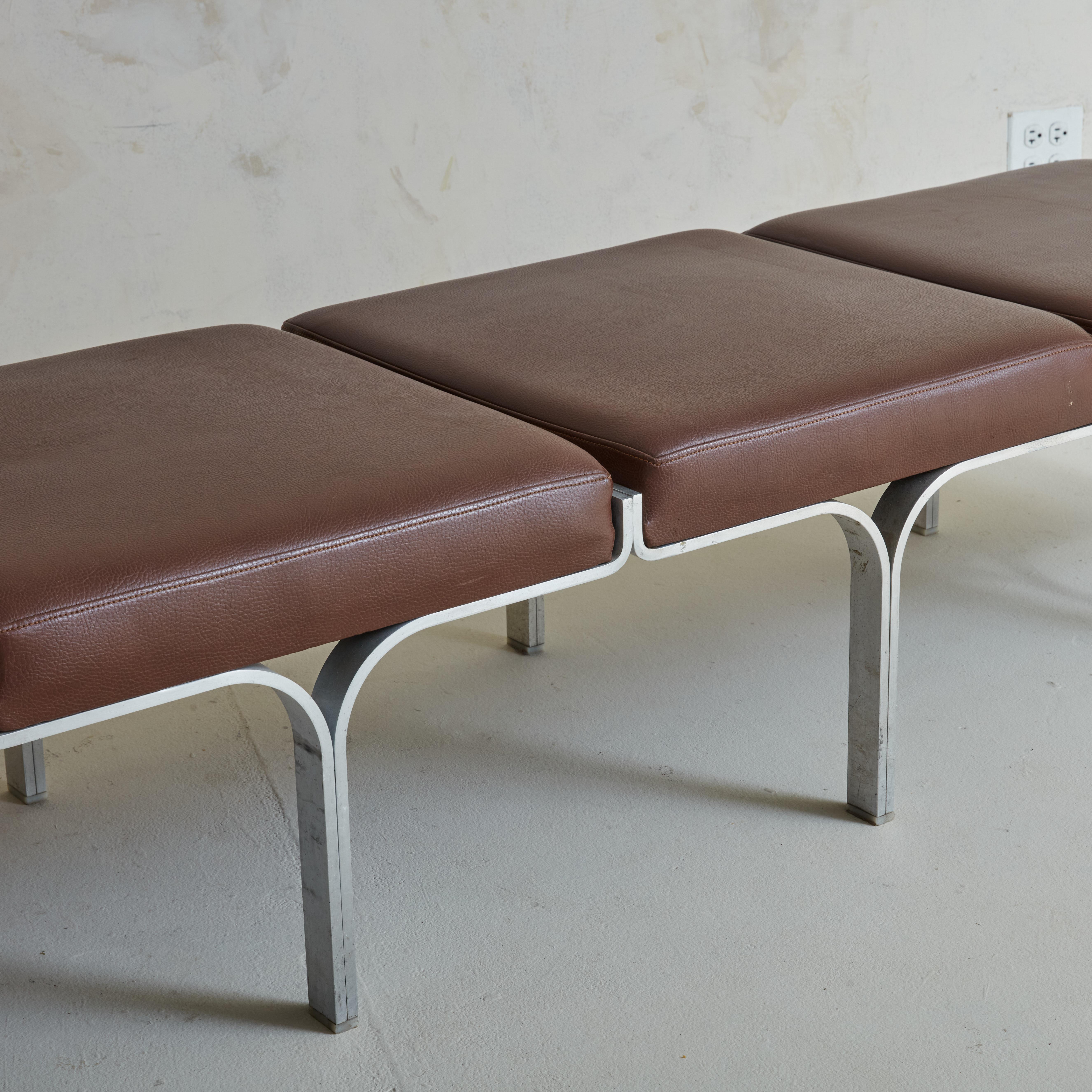 A magnificent 4-seater bench (model 656) by John Behringer for Fabry Associates. These iconic benches were used in the TWA terminal, designed by Eero Saarinen. This design is also part of MOMA’s permanent collection.22

John Behringer is an