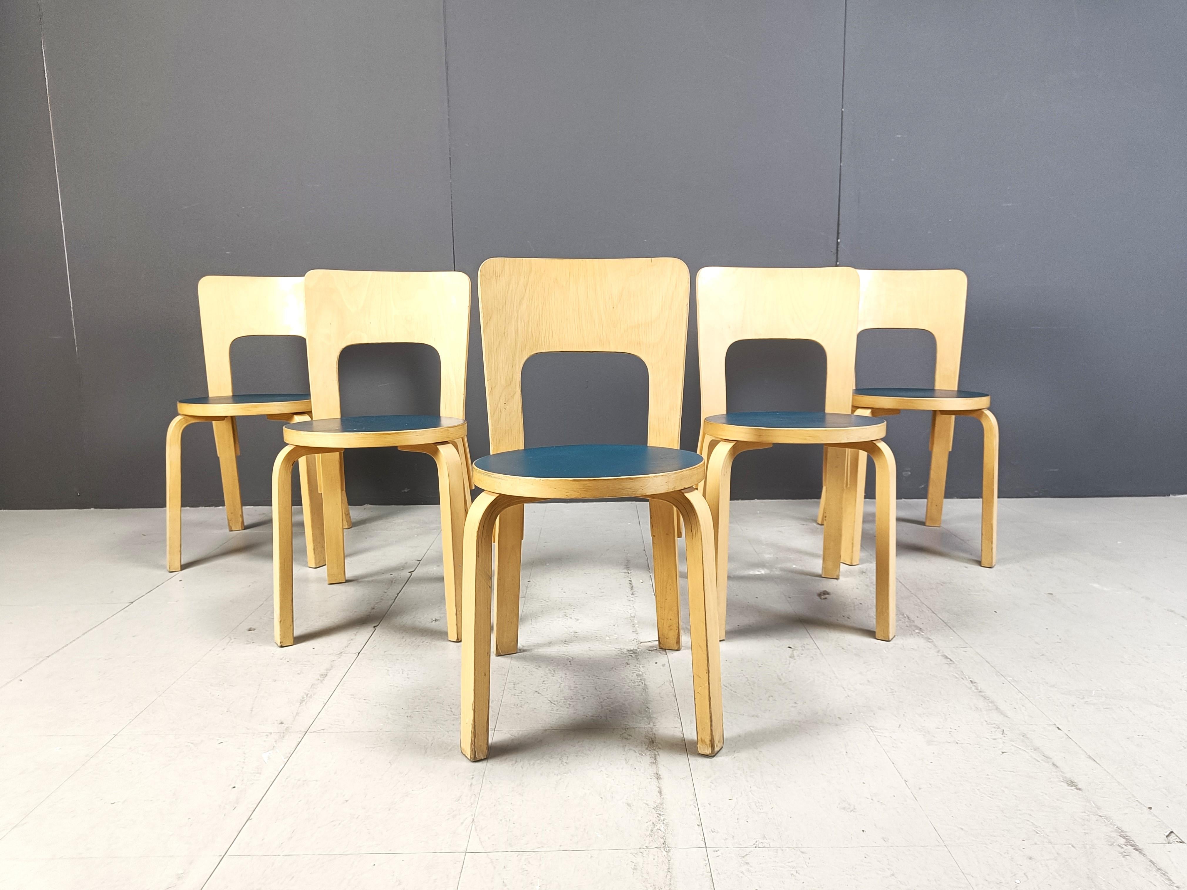 Betulla Sedie da pranzo Model 66 di Alvar Aalto per Artek, anni '60 in vendita