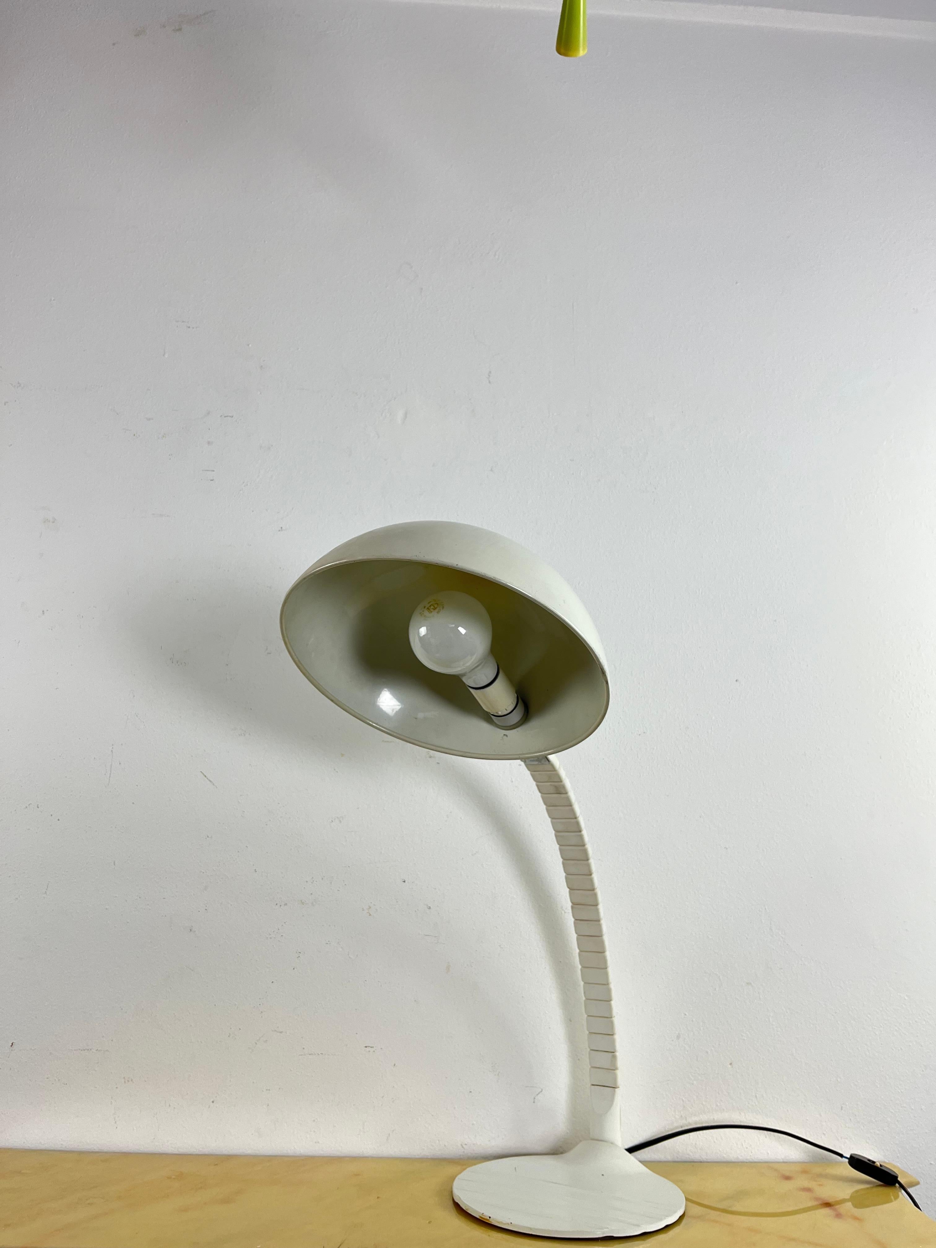 Model 660 Table Lamp Designed by Elio Martinelli for Martinelli Luce, 1960s For Sale 4