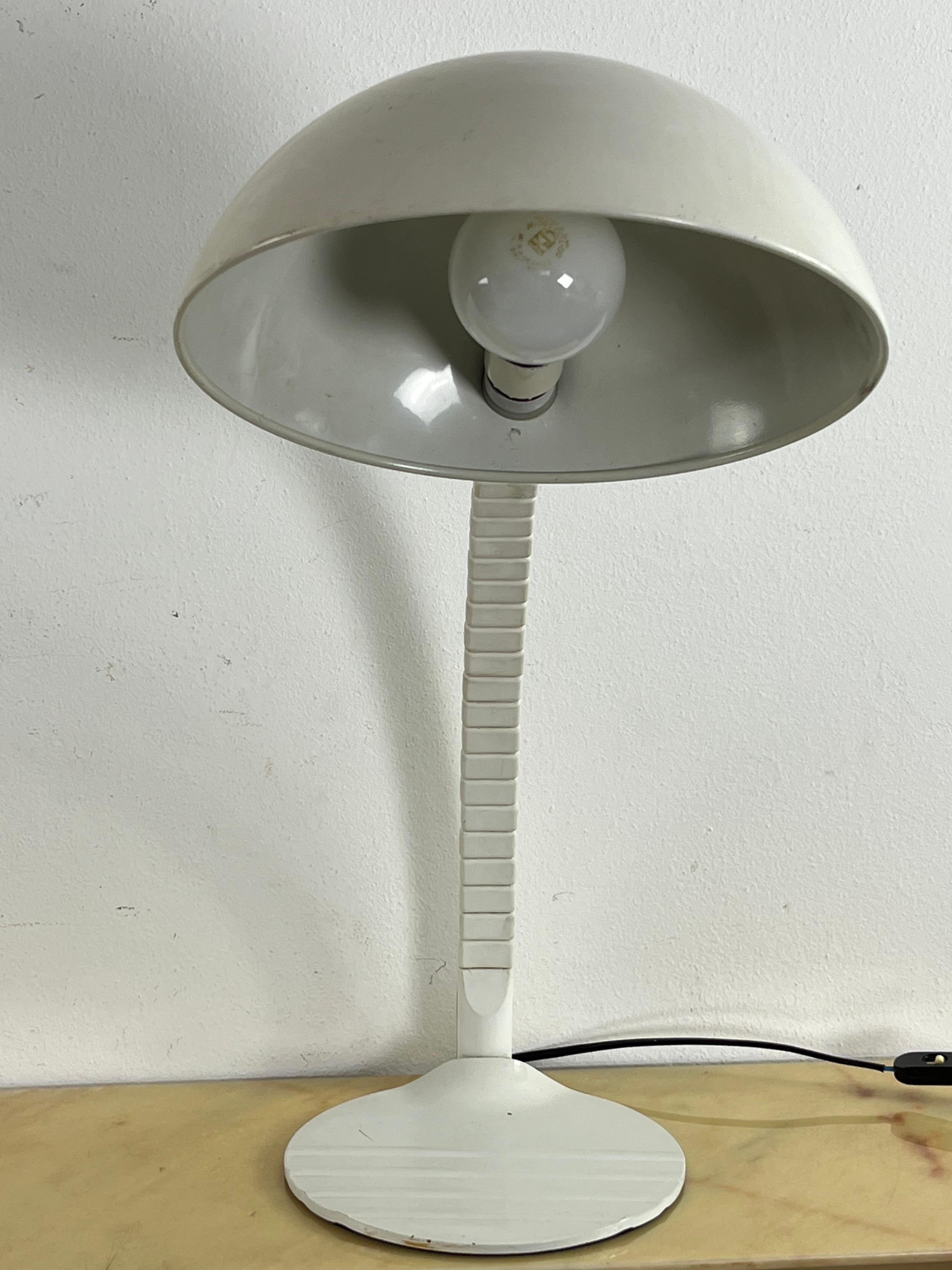 Model 660 Table Lamp Designed by Elio Martinelli for Martinelli Luce, 1960s For Sale 5