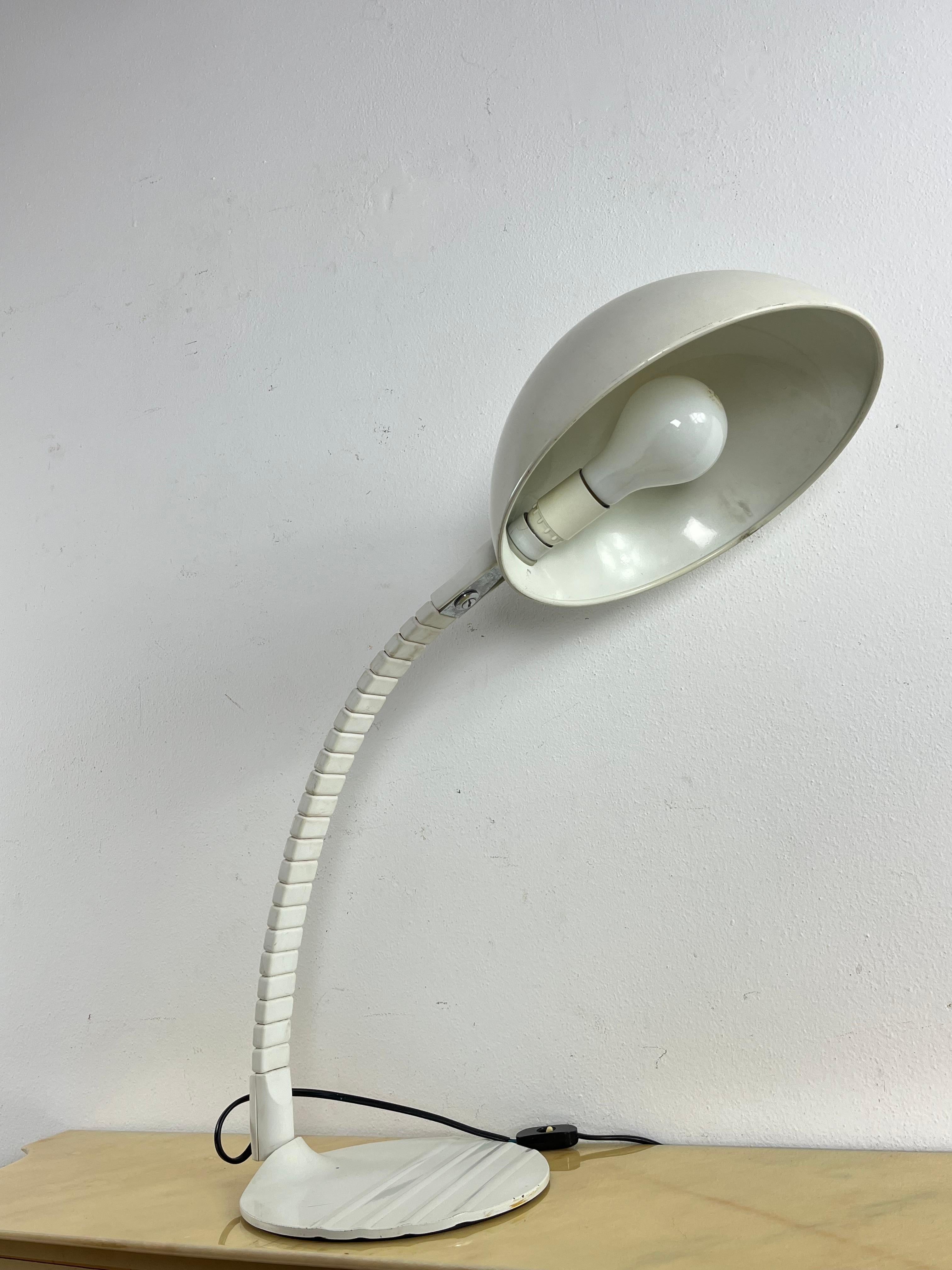 Model 660 Table Lamp Designed by Elio Martinelli for Martinelli Luce, 1960s For Sale 8