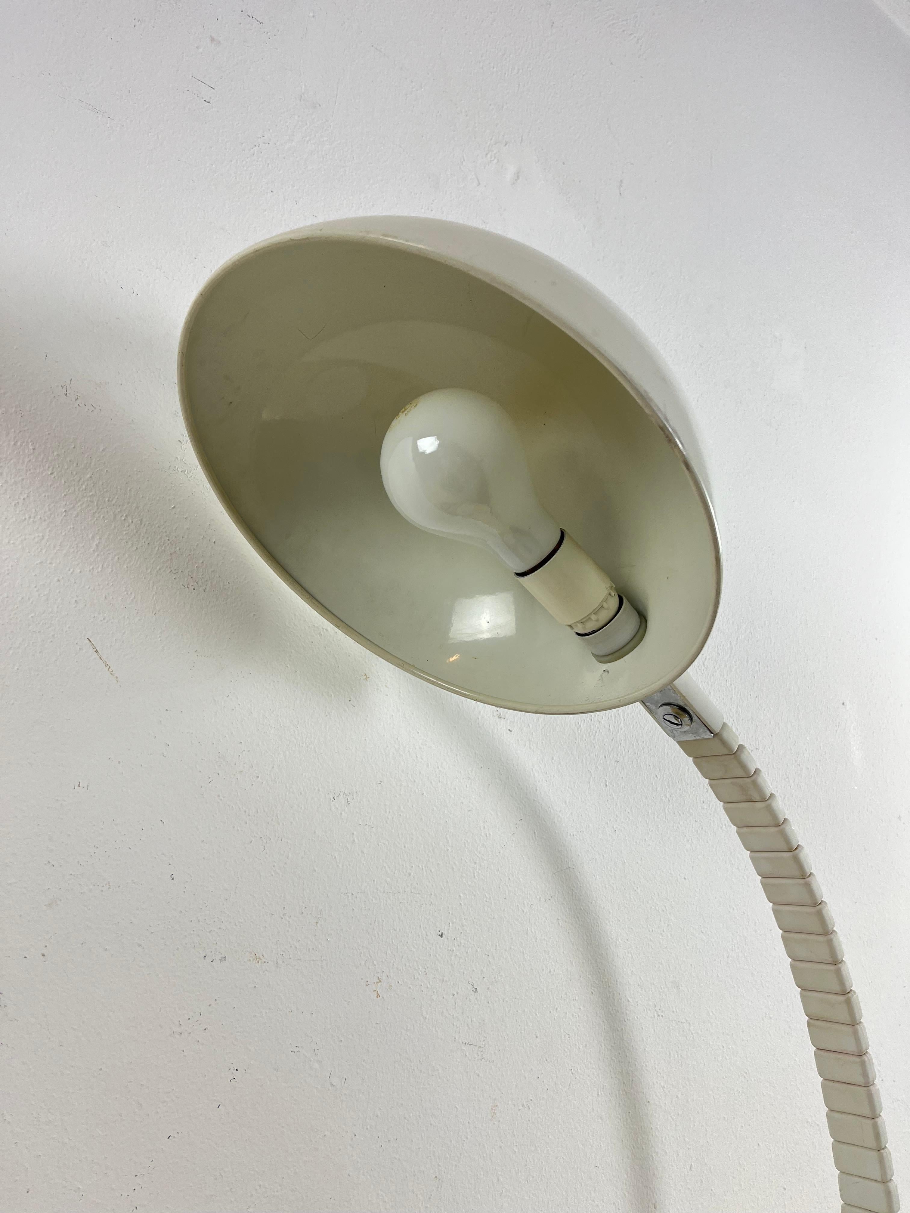 Model 660 Table Lamp Designed by Elio Martinelli for Martinelli Luce, 1960s For Sale 1