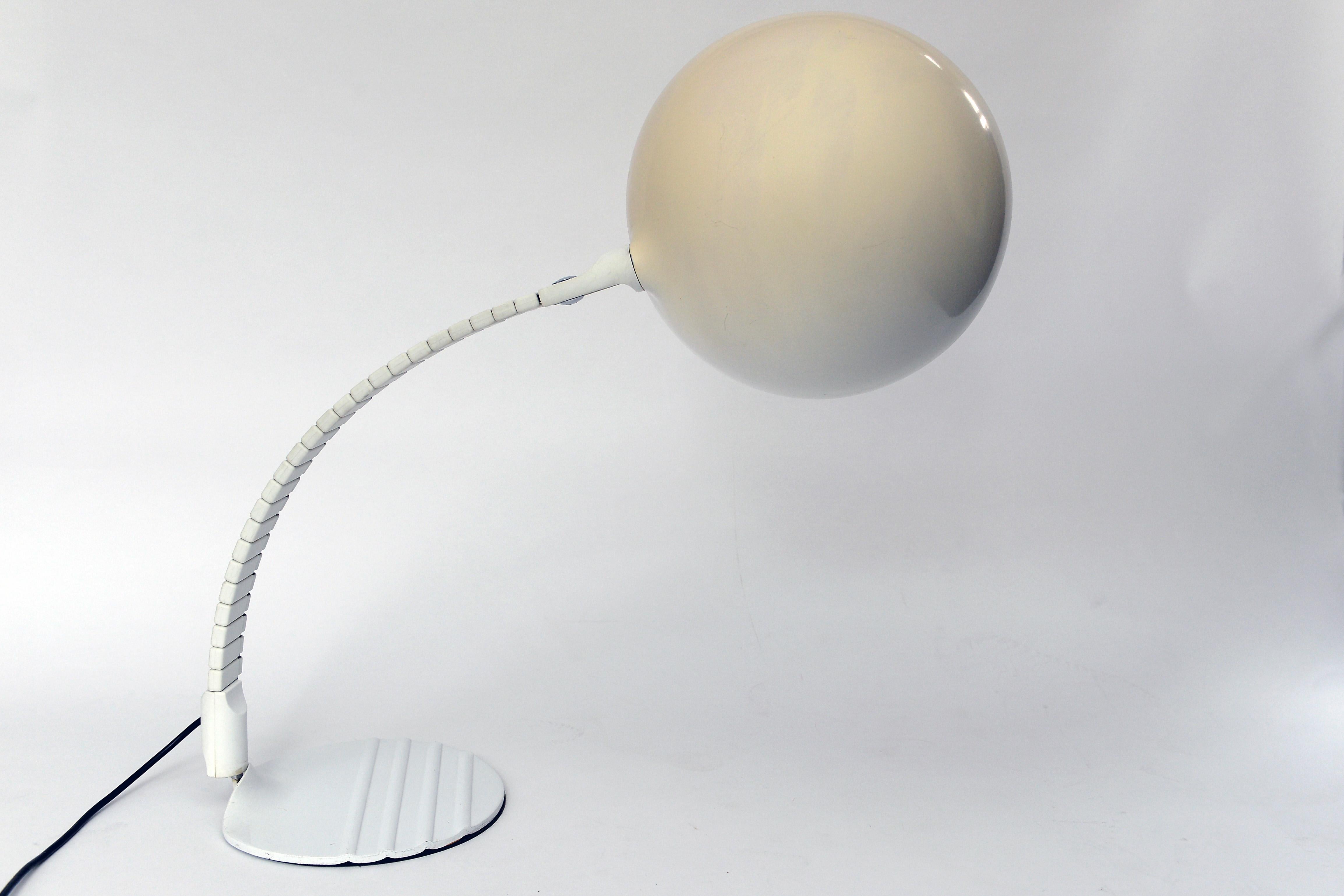 Mid-Century Modern Model 660 Table Lamp 