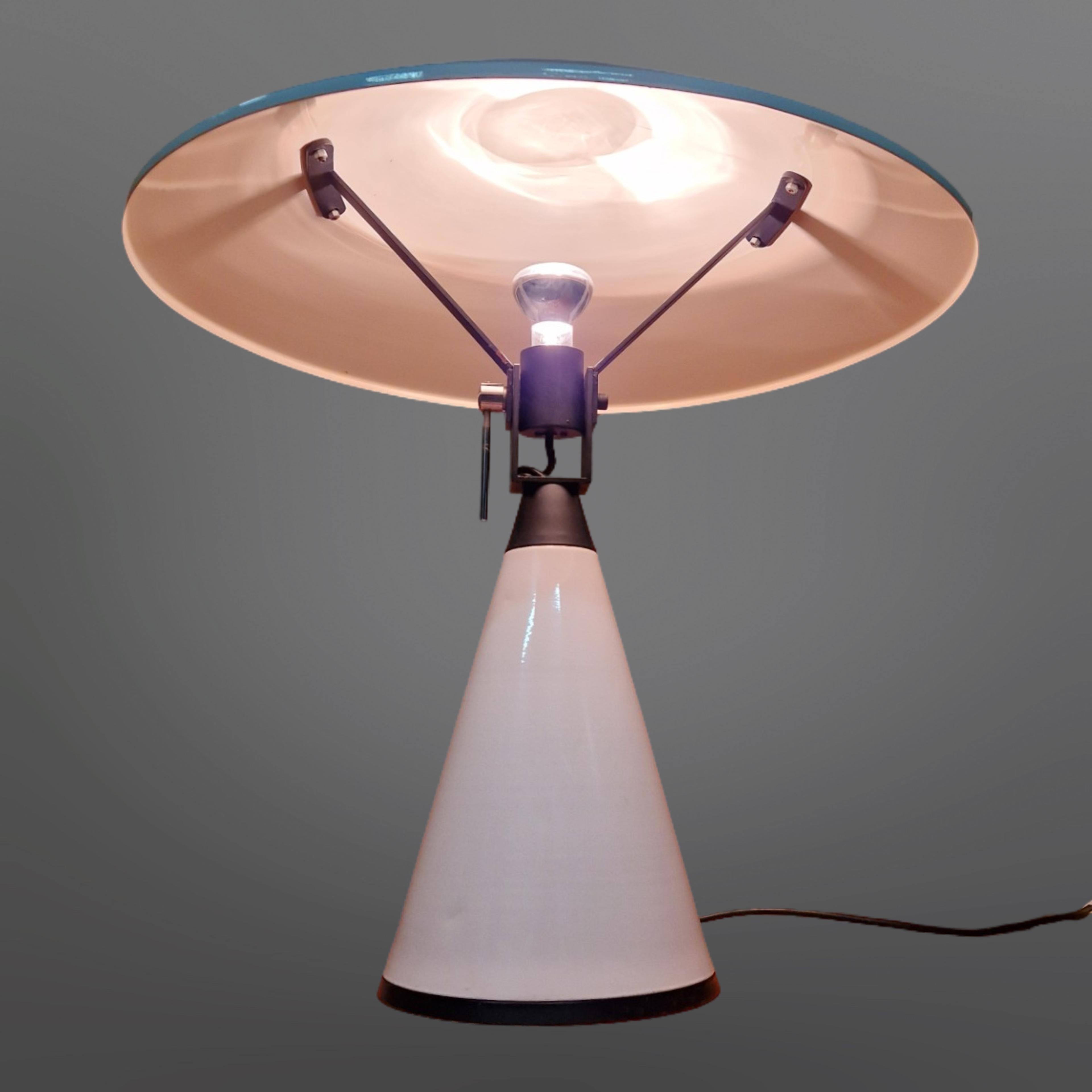 Model 676 Radar floor lamp by Elio Martinelli for Martinelli, Italy 1970s 3