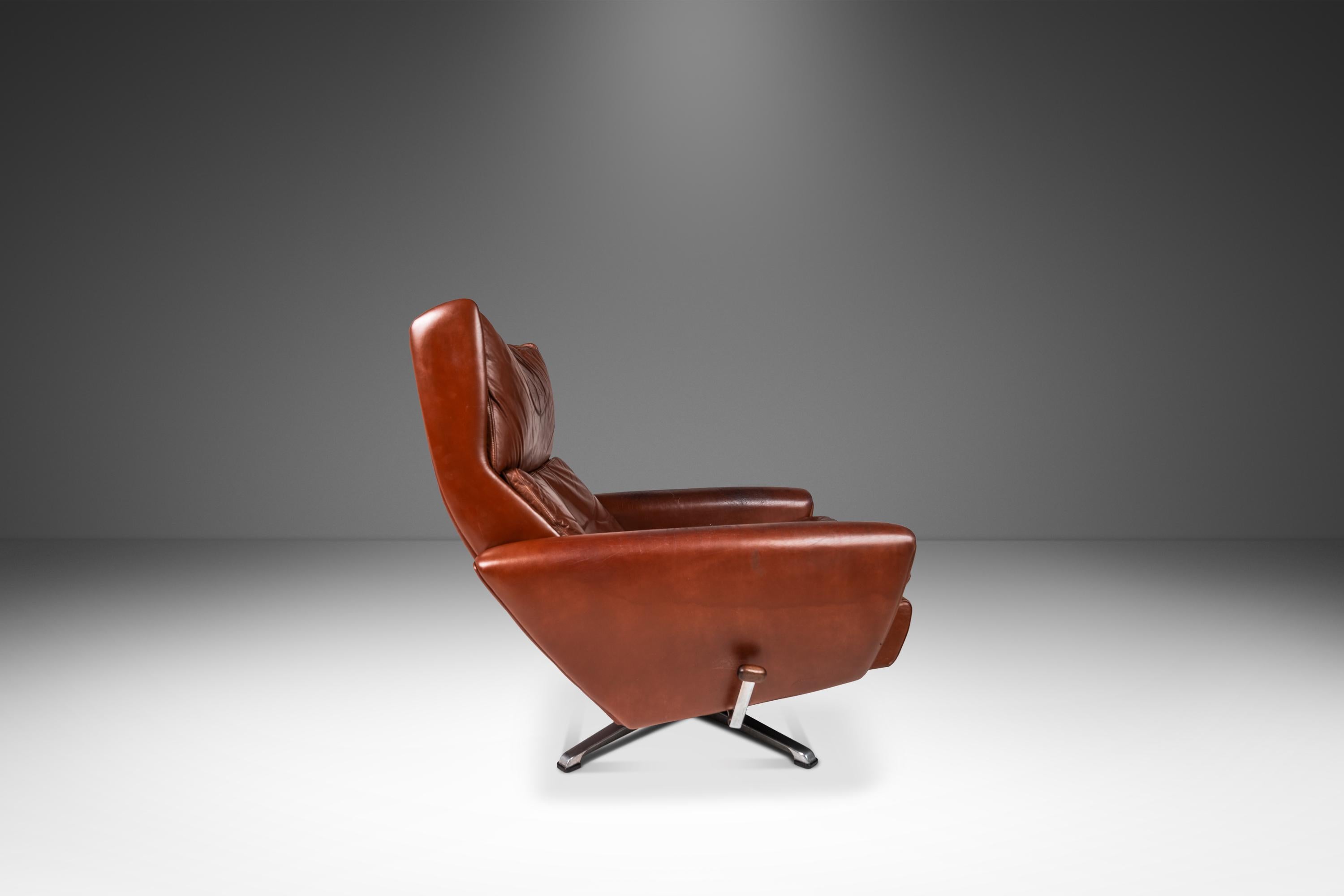 Chaise longue et pouf Modèle 68 en cuir de Georg Thams pour A.S. Vejen, années 1960 Bon état - En vente à Deland, FL