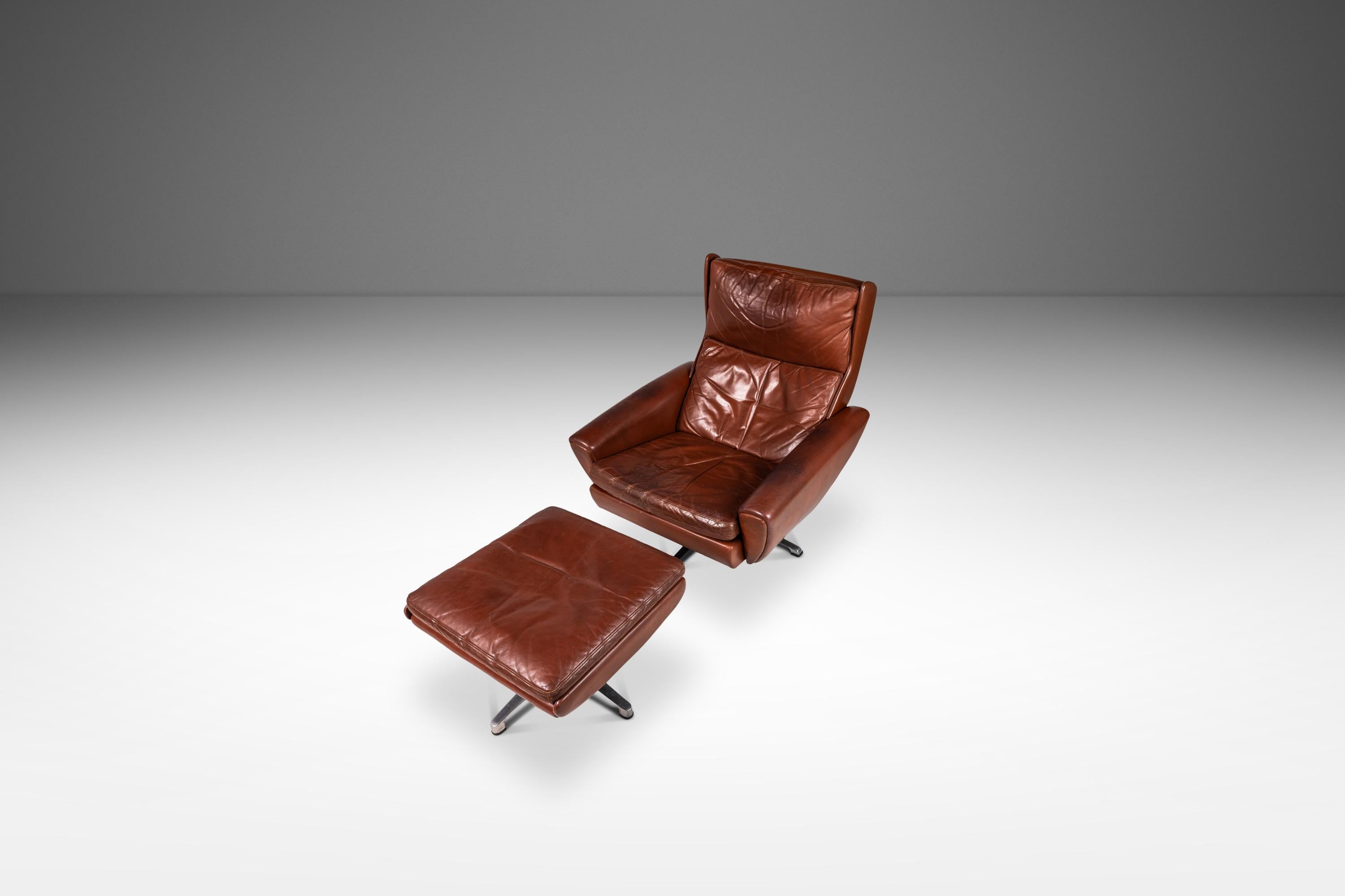 Mid-20th Century Model 68 Lounge Chair & Ottoman in Leather by Georg Thams for A.S. Vejen, 1960's