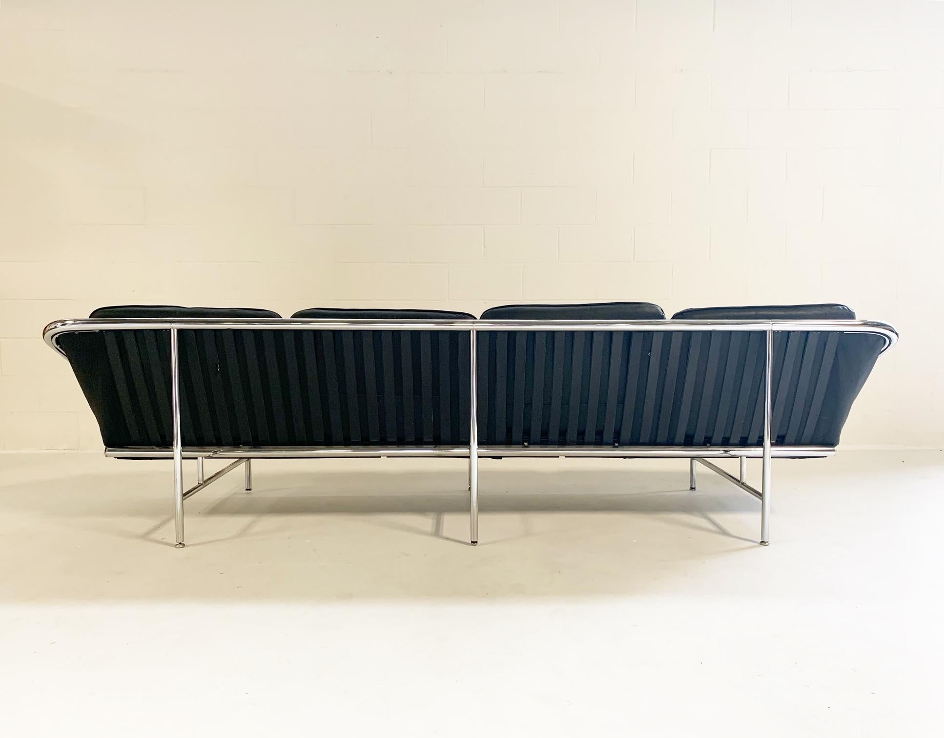 An exceptional piece of midcentury design. We fell in love with the exquisite lines of this model 6833 leather sling sofa by George Nelson for Herman Miller. Leather is in great condition. Ready for every day use.

Measures: Width 112 in, depth 33