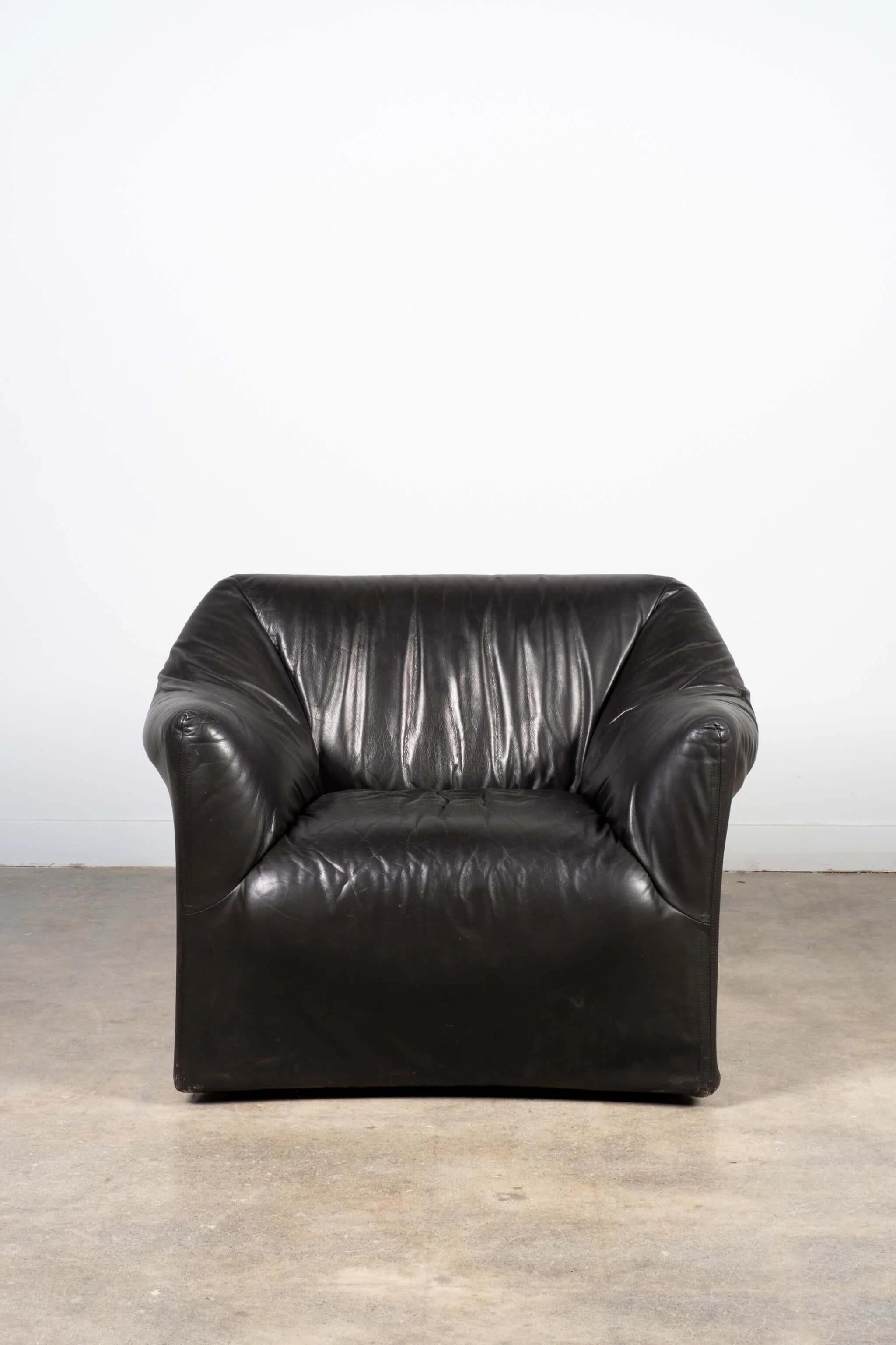 Post-Modern Model 685 'Tentazione' Armchair by Mario Bellini for Cassina For Sale
