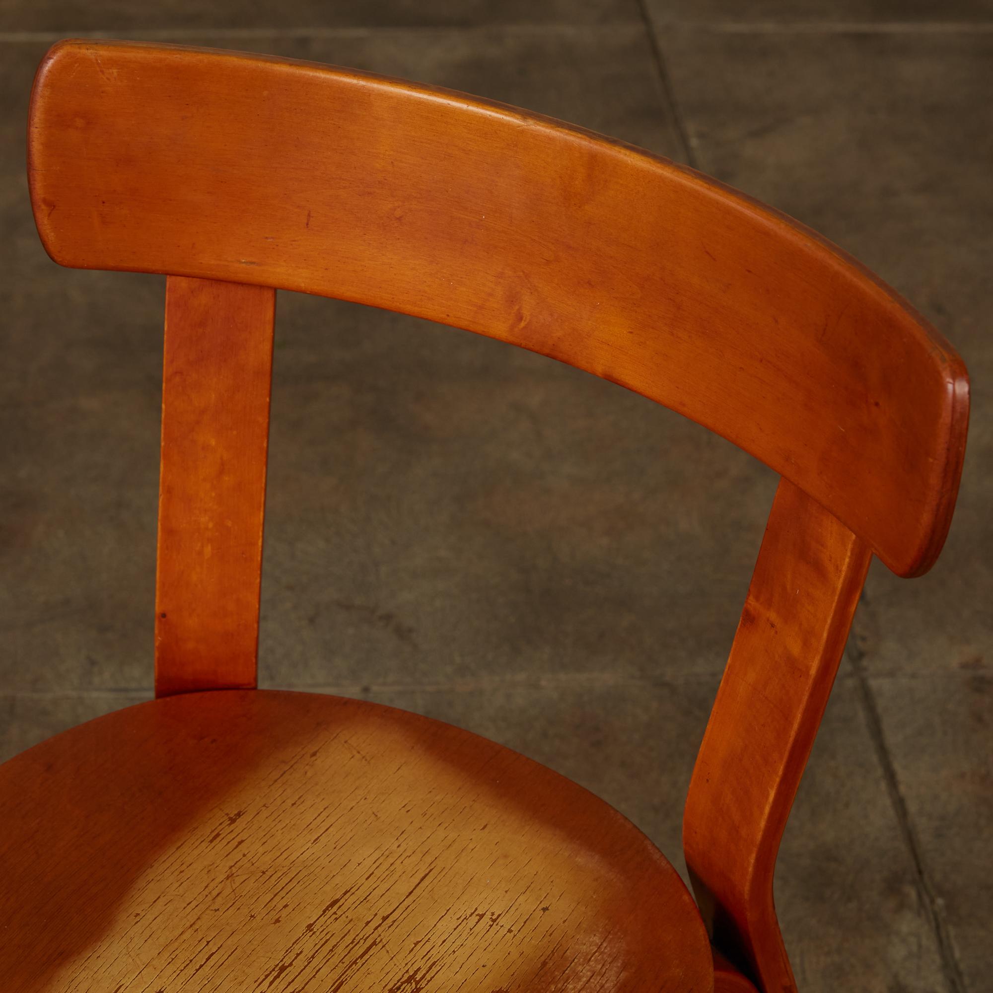 Model 69 Chair by Alvar Aalto for Artek 4