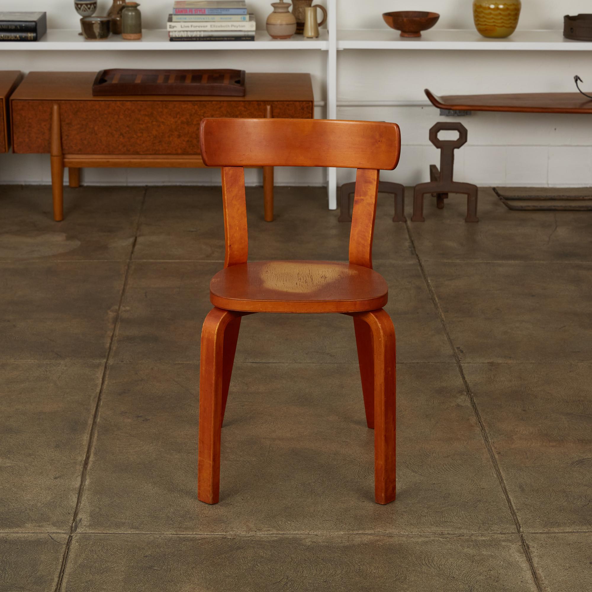 Mid-Century Modern Model 69 Chair by Alvar Aalto for Artek