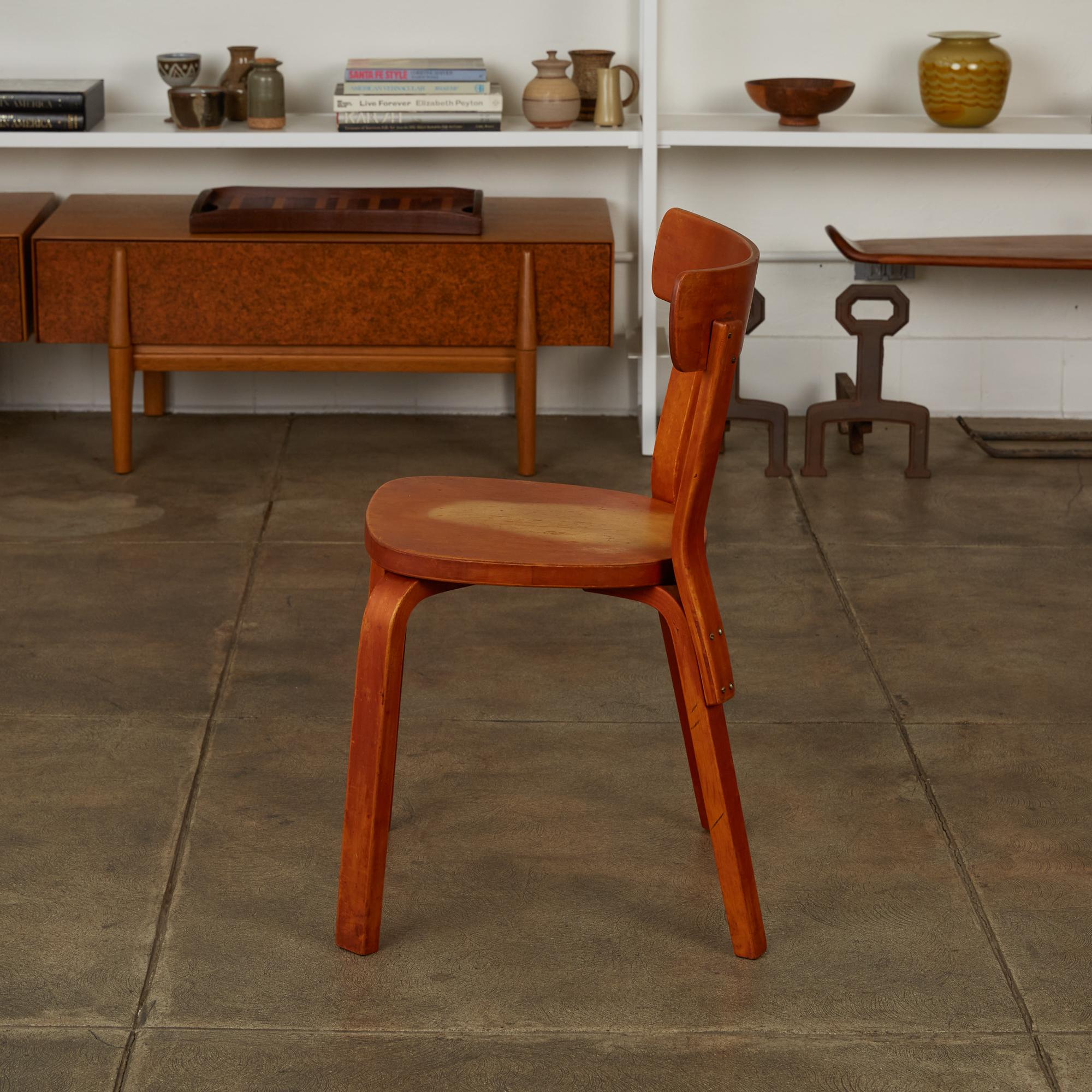 Model 69 Chair by Alvar Aalto for Artek In Good Condition In Los Angeles, CA